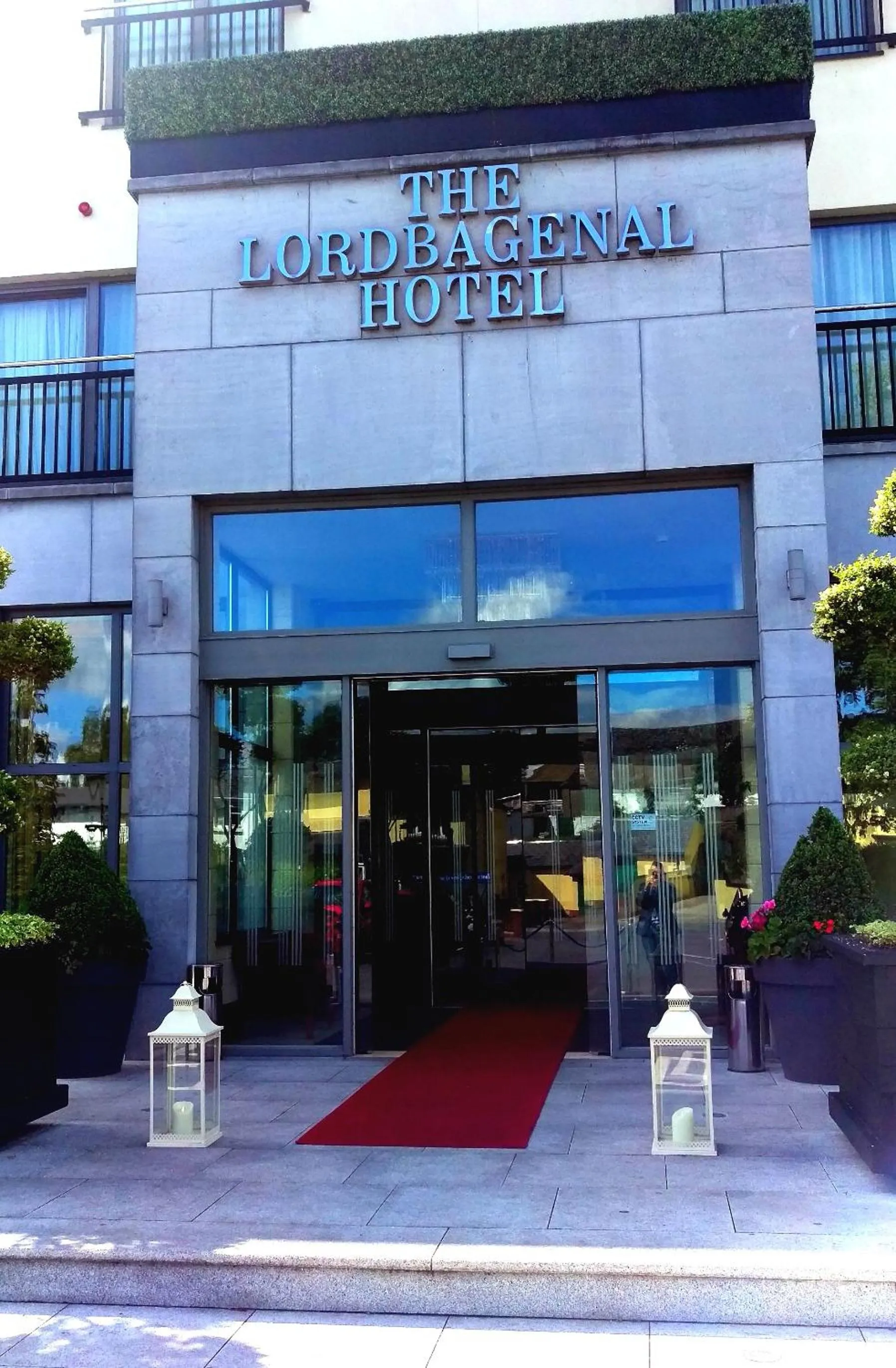 Property building in Lord Bagenal Inn