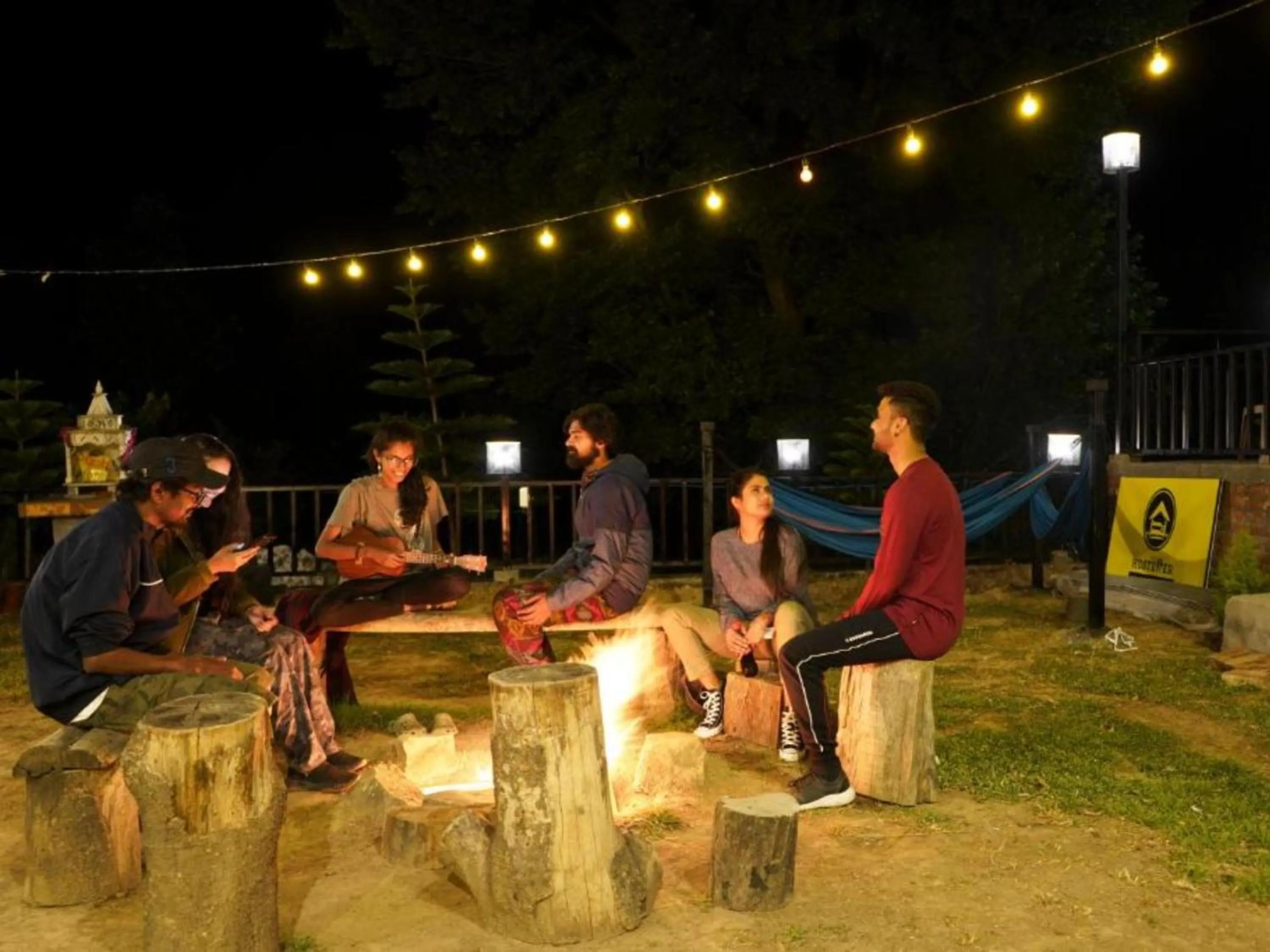 Night in The Hosteller Bir