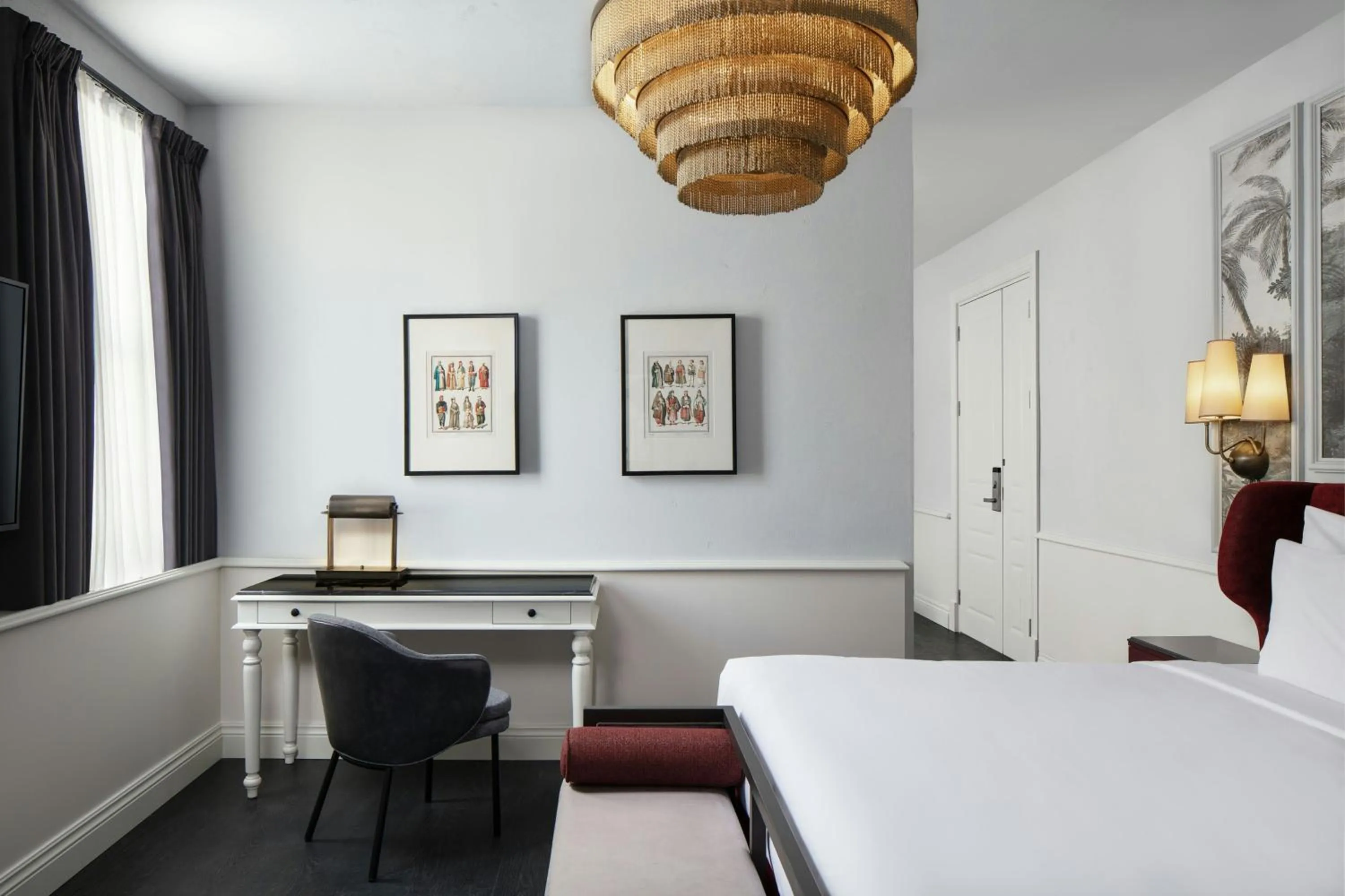 Bedroom, Bed in Adahan DeCamondo Pera, Autograph Collection