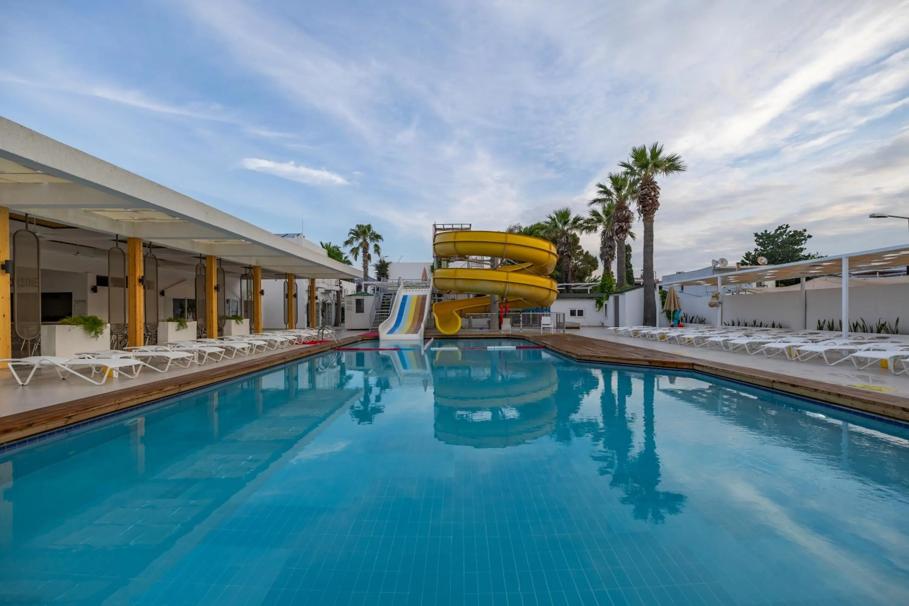 Petunya Beach Resort