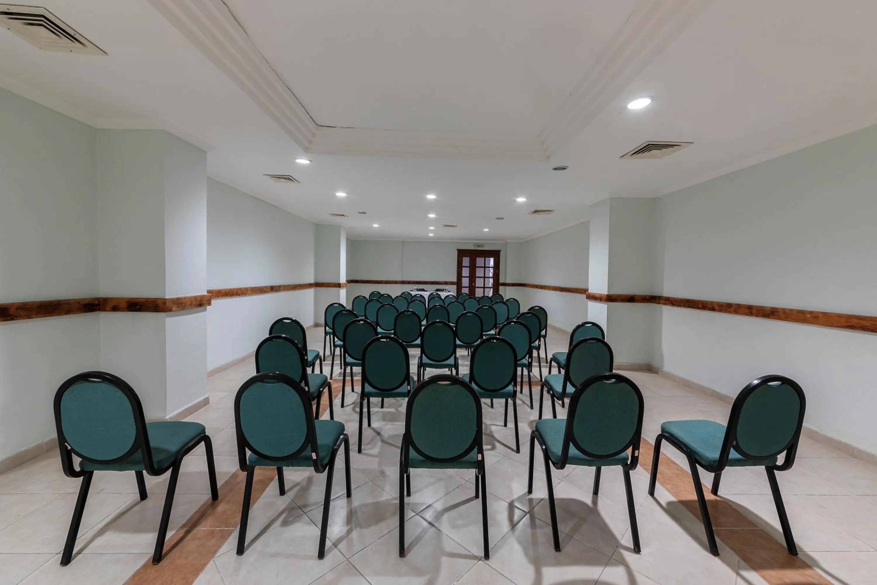 Meeting/conference room in Kayamaris Hotel