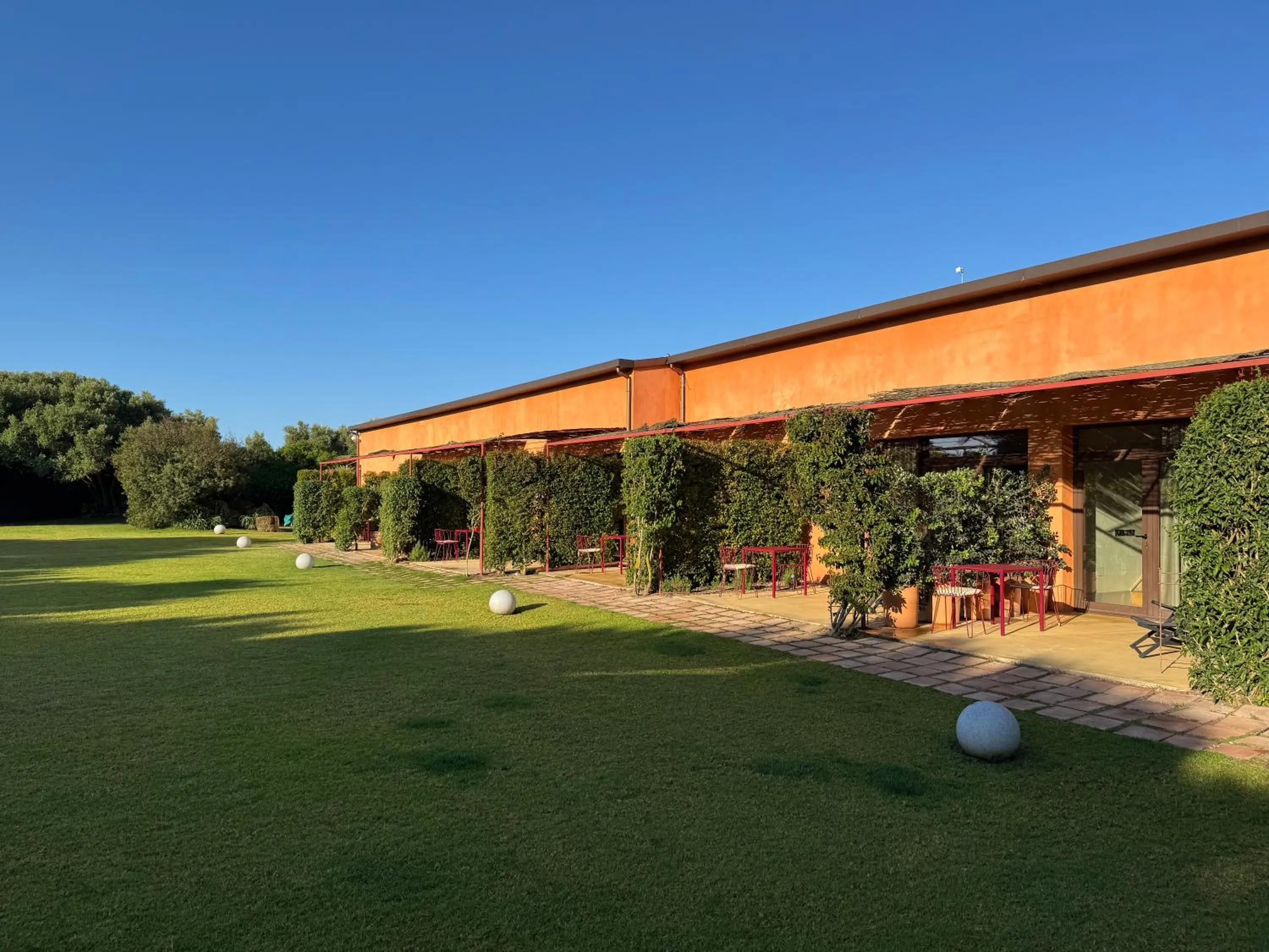 Garden view in Trafalgar Polo Club