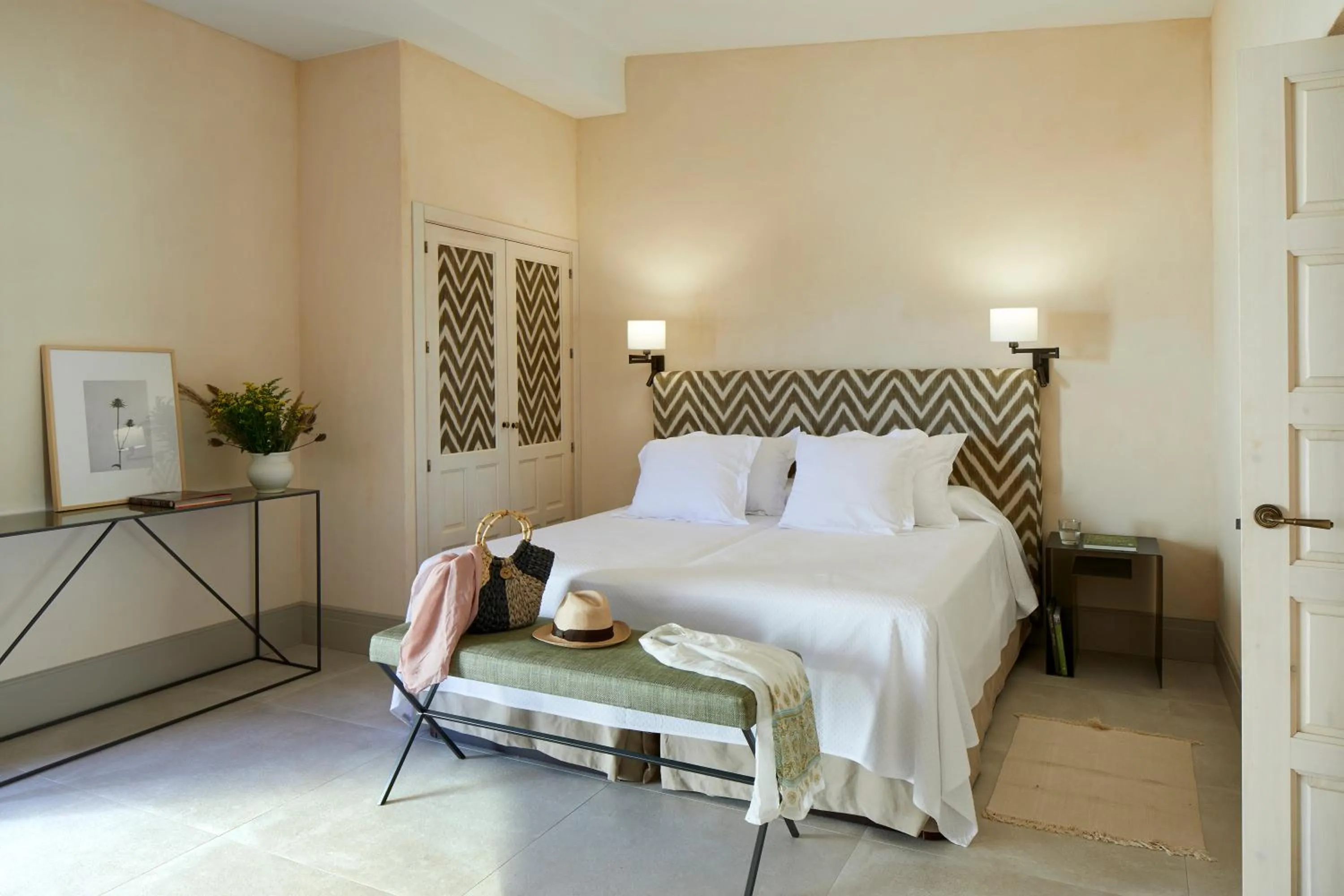 Bedroom, Bed in Trafalgar Polo Club