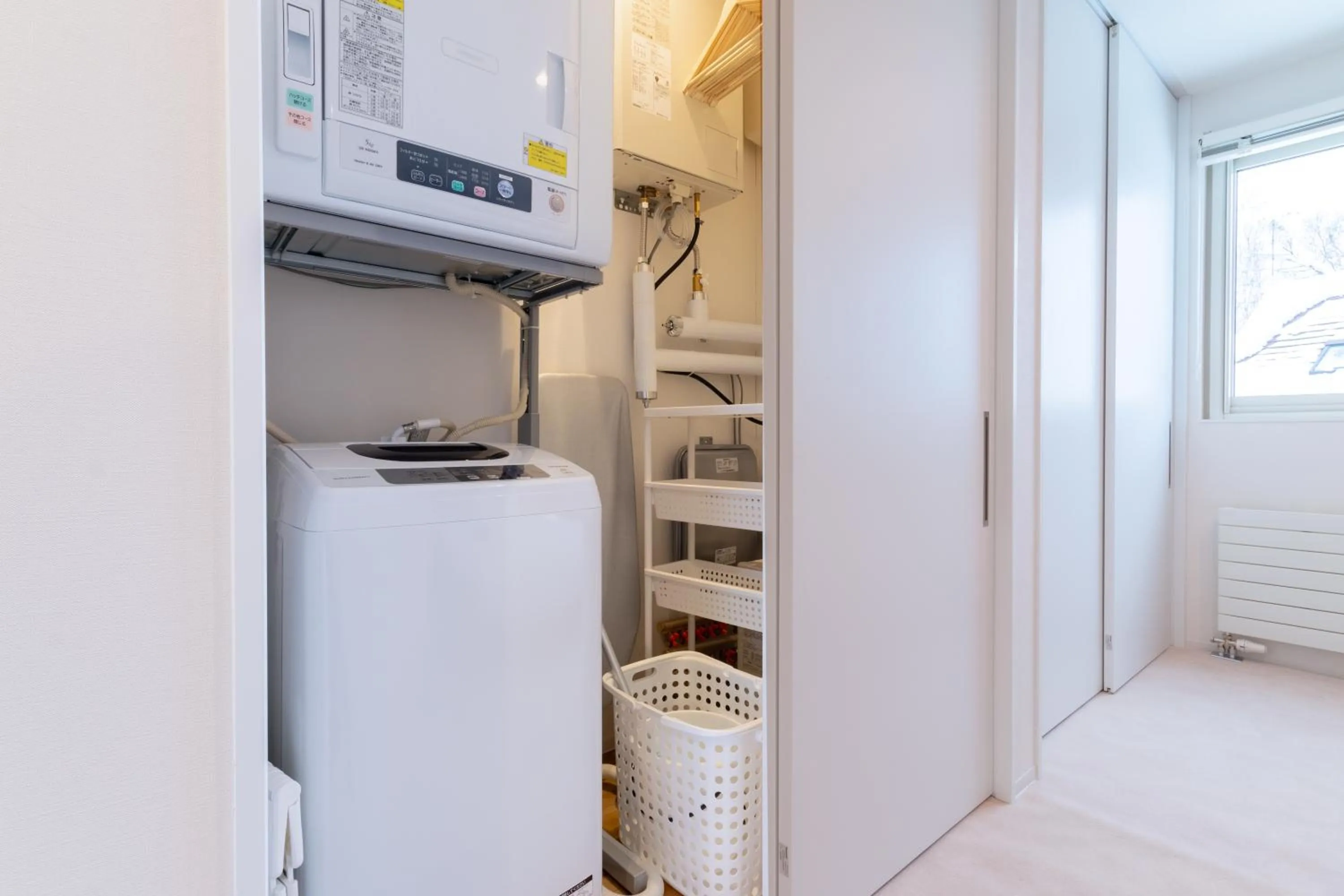 laundry in ROKU by H2 Life