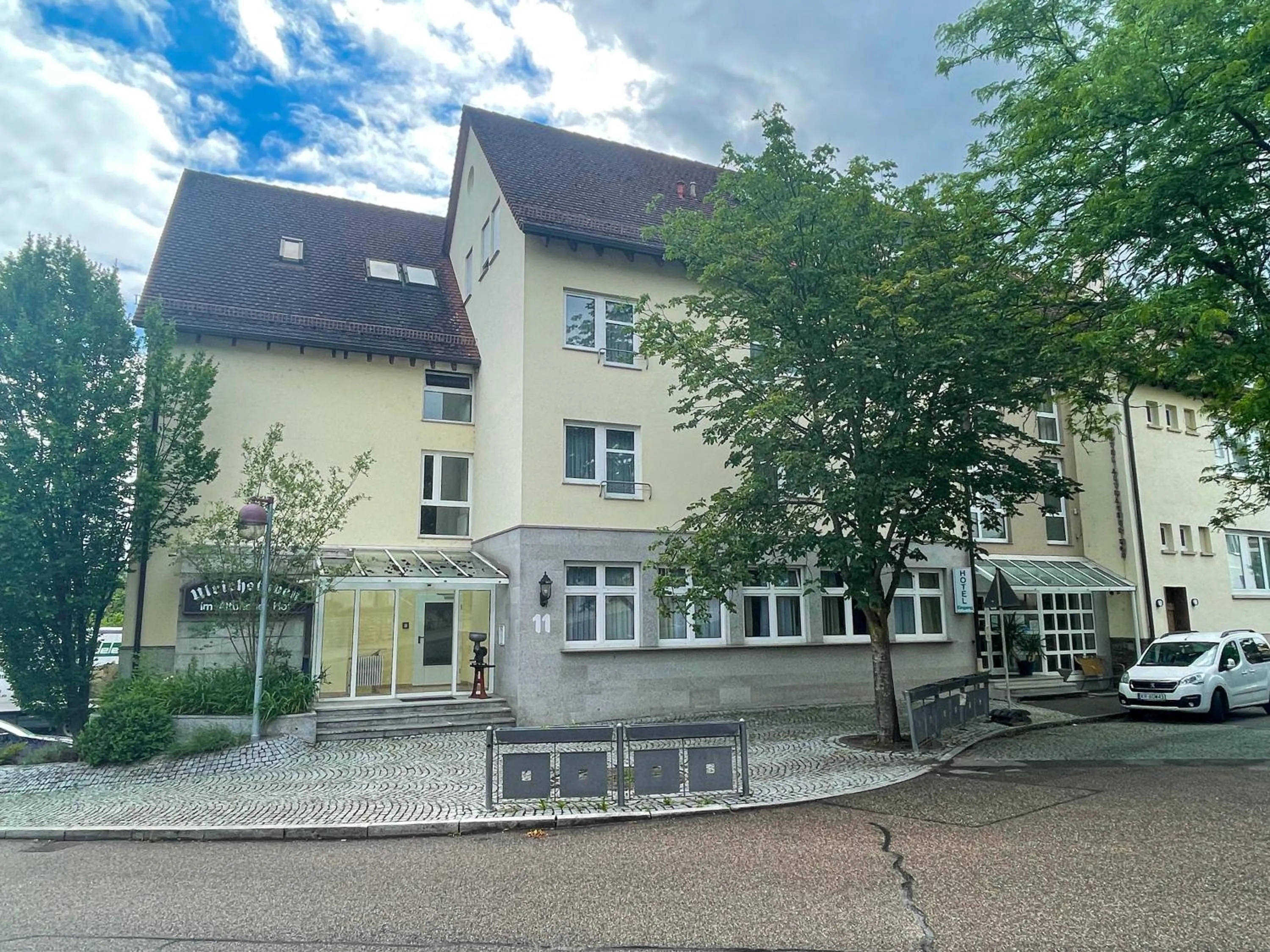 Property building in Hotel Altbacher Hof