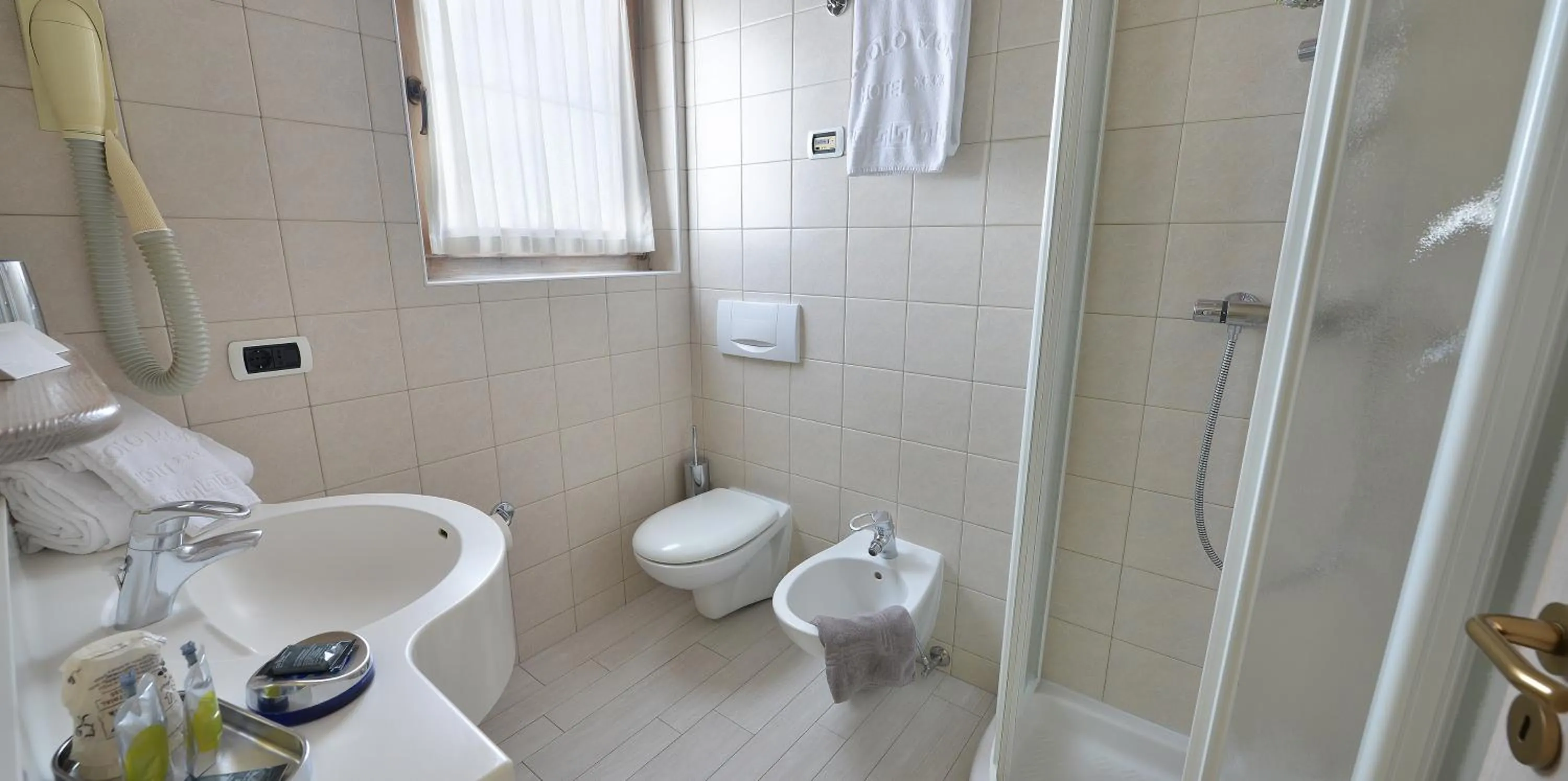 Bathroom in Hotel Piccolo Mondo