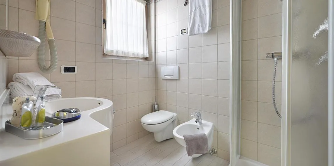 Bathroom in Hotel Piccolo Mondo