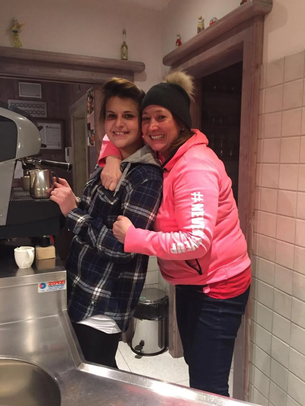 People in Hotel Piccolo Mondo