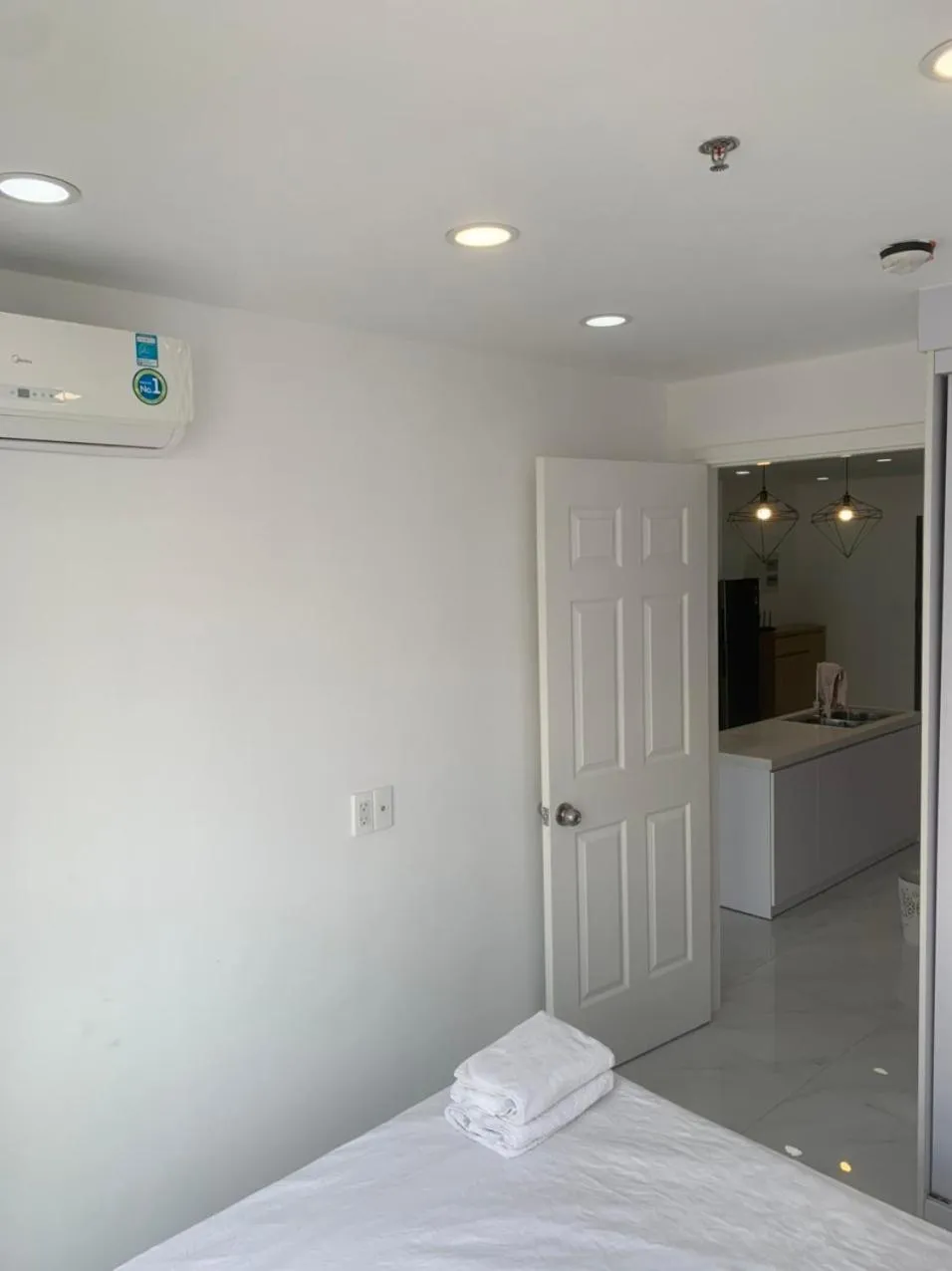 Bed in Scenic Valley Marvel