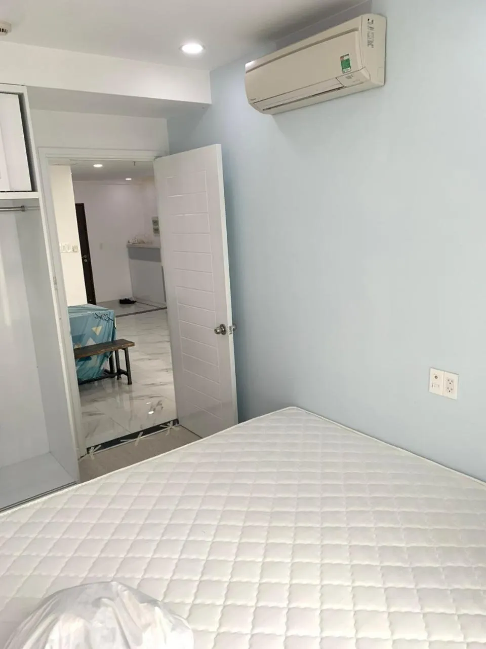 Bed in Scenic Valley Marvel