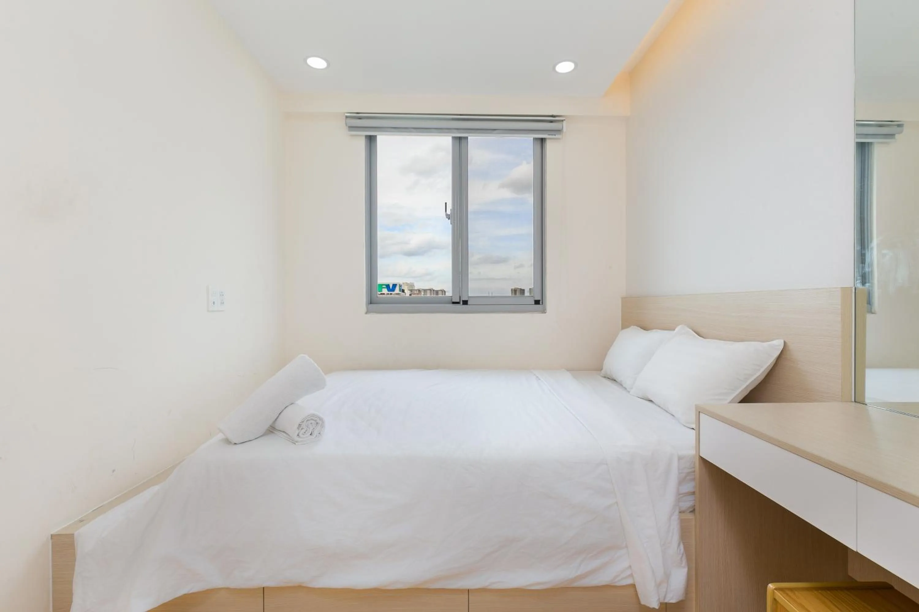 Bed in Scenic Valley Marvel