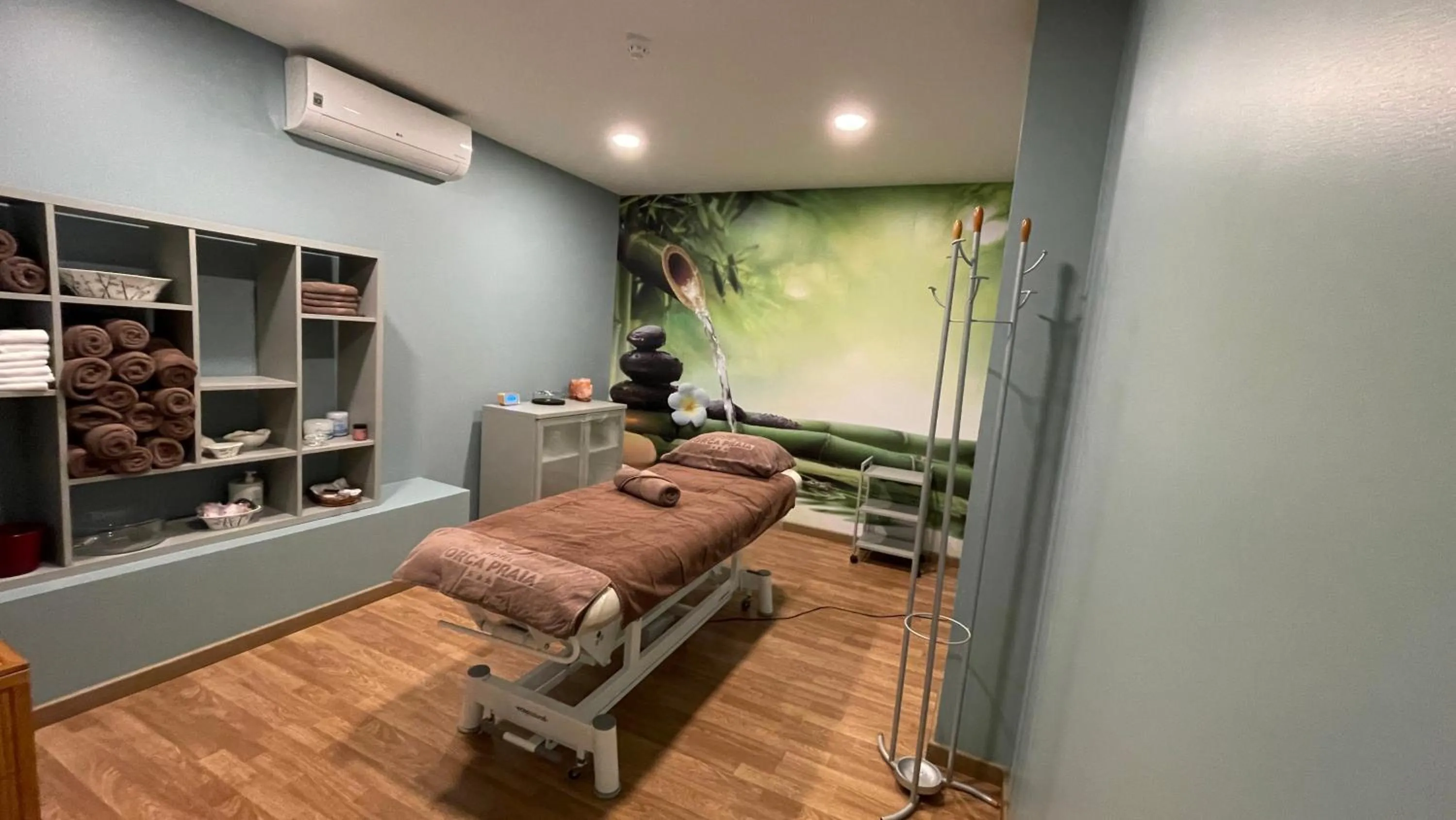 Spa and wellness centre/facilities in Hotel Orca Praia - Adults Only