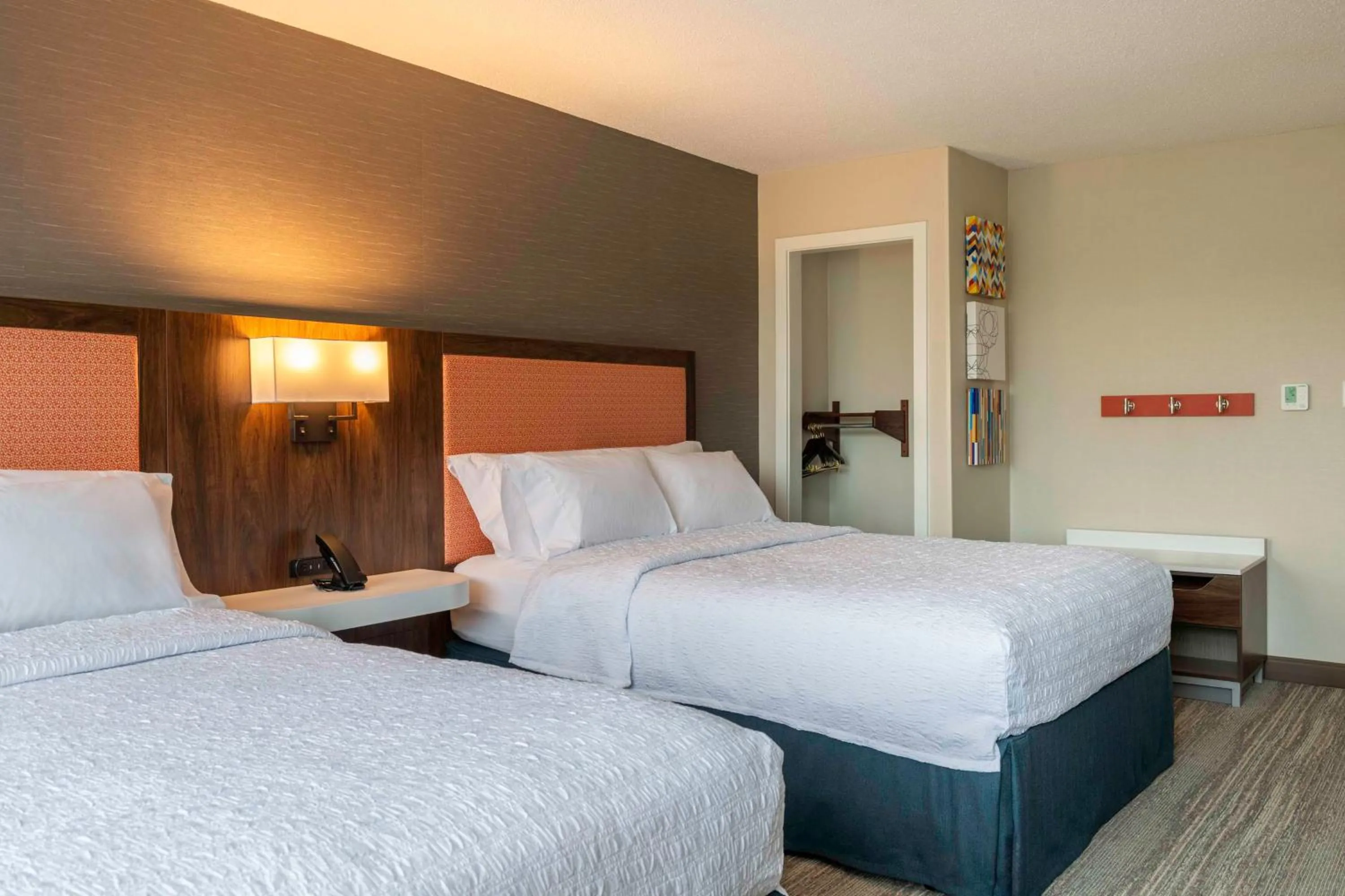 Bed in La Quinta by Wyndham Manchester