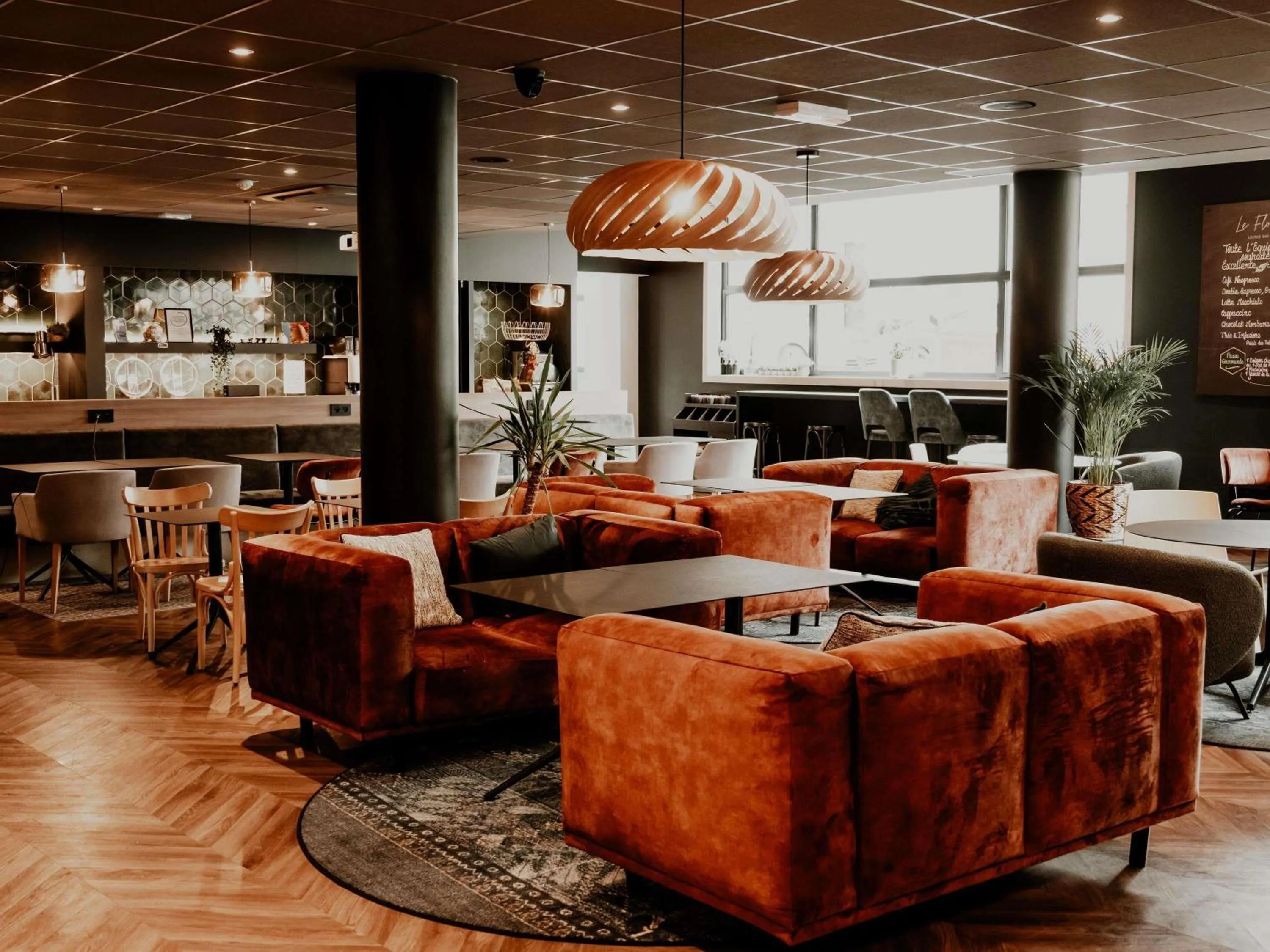 Property building in Mercure Valenciennes Centre