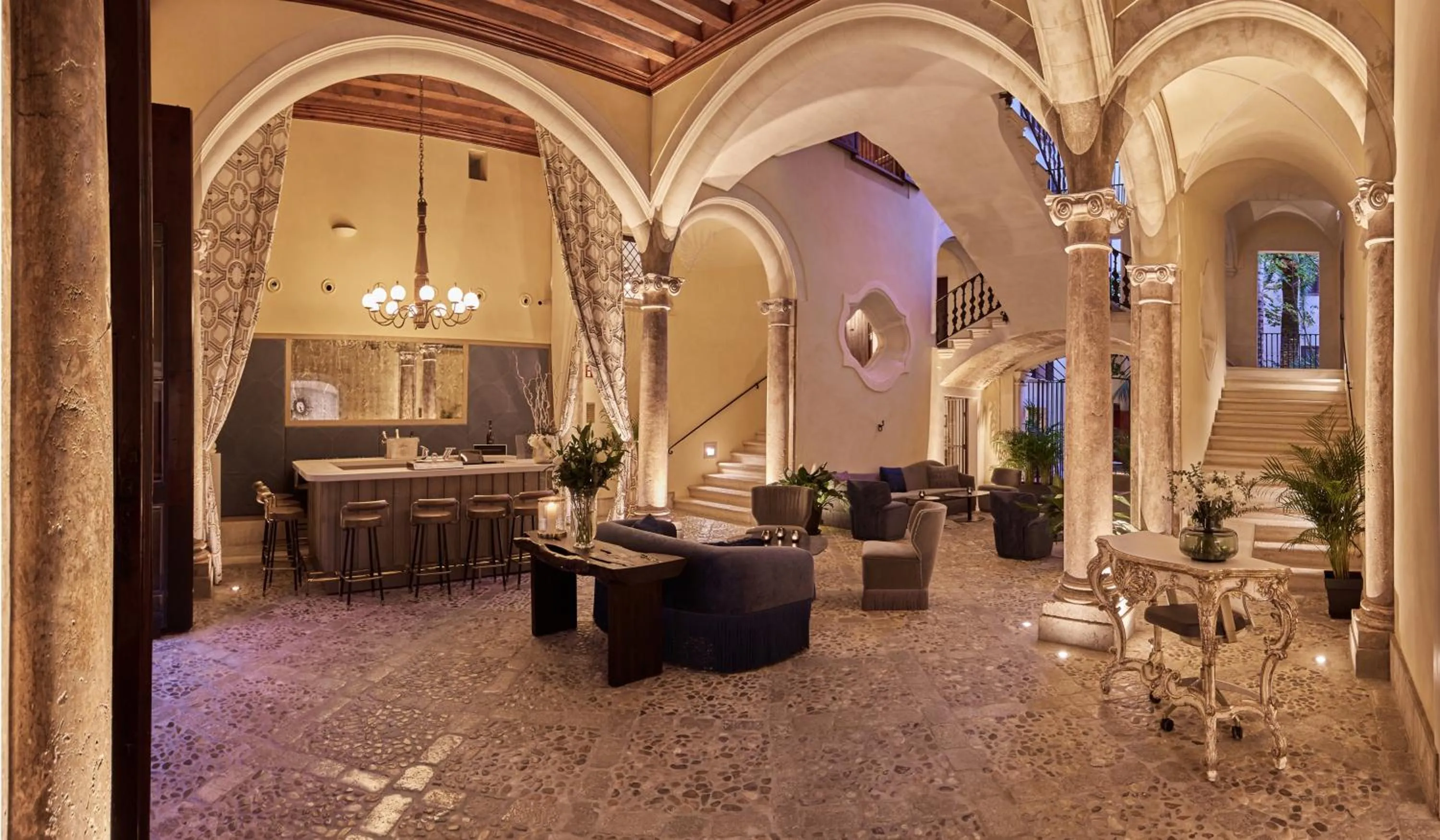 Lobby or reception in Palacio Can Marqués by Puro
