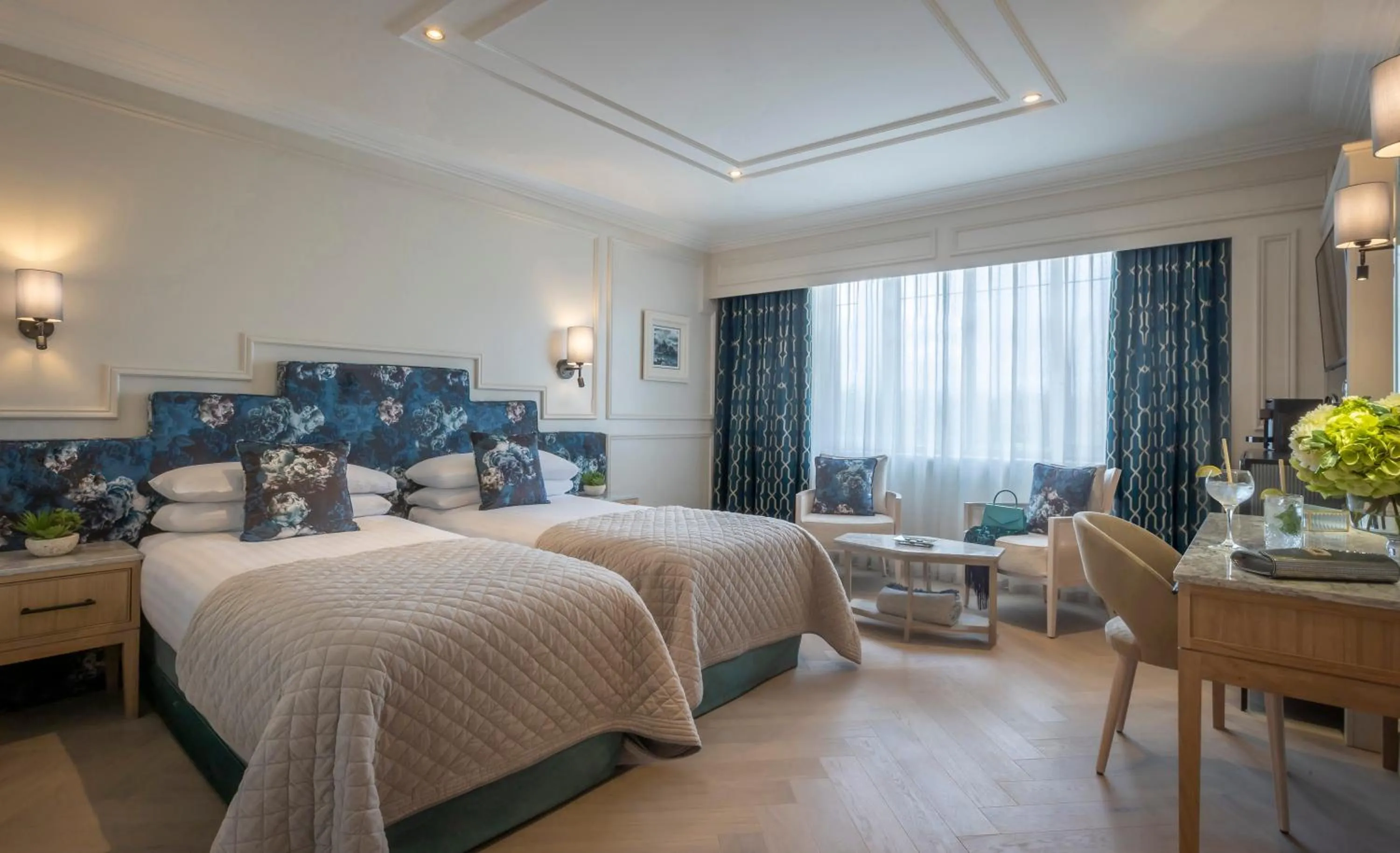 Coffee/tea facilities, Bed in The Brehon Hotel & Spa