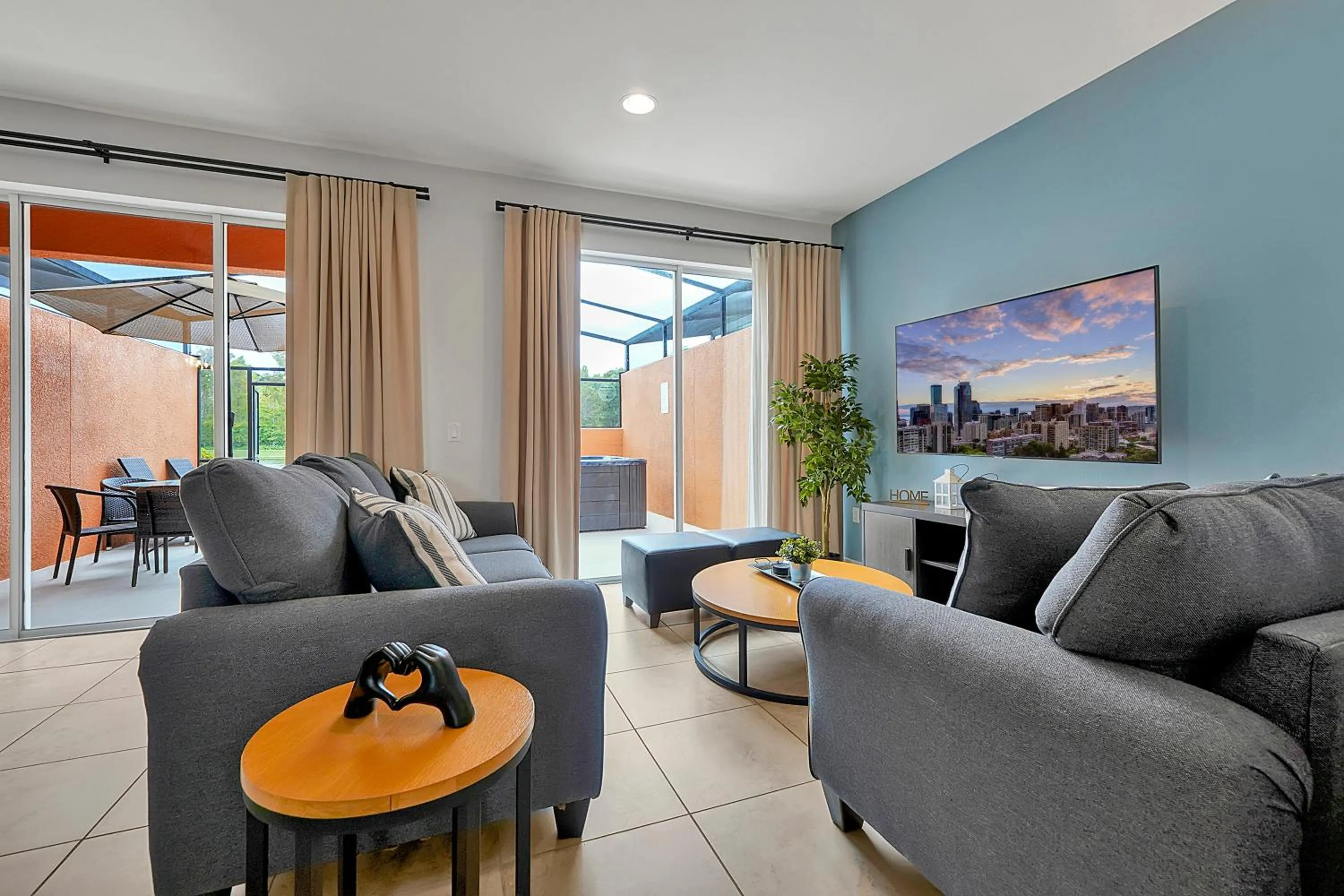 TV and multimedia, Seating Area in Regal Oaks A Clc World Resort - Kissimmee