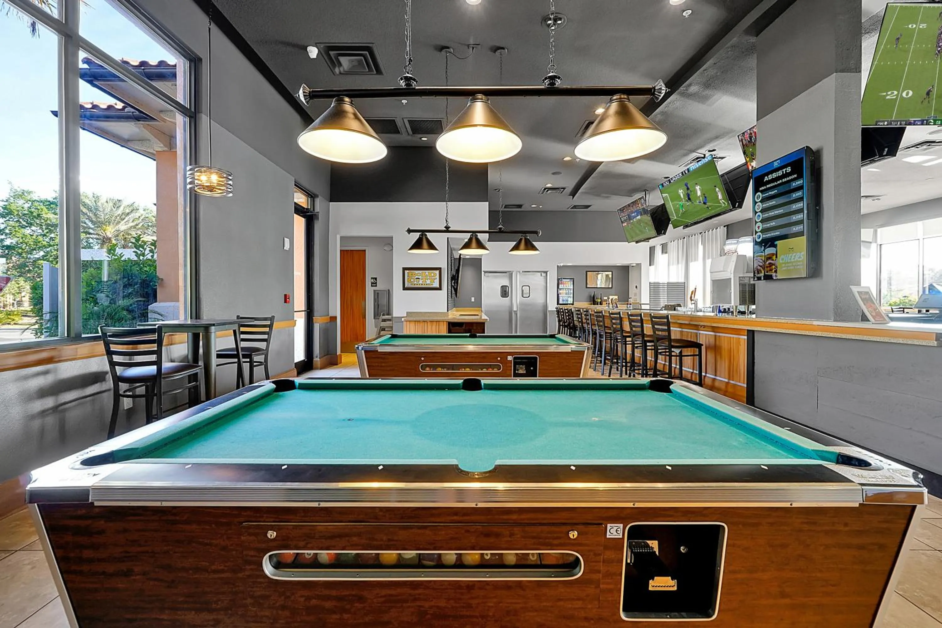 Restaurant/places to eat in Regal Oaks Resort Vacation Townhomes by IDILIQ