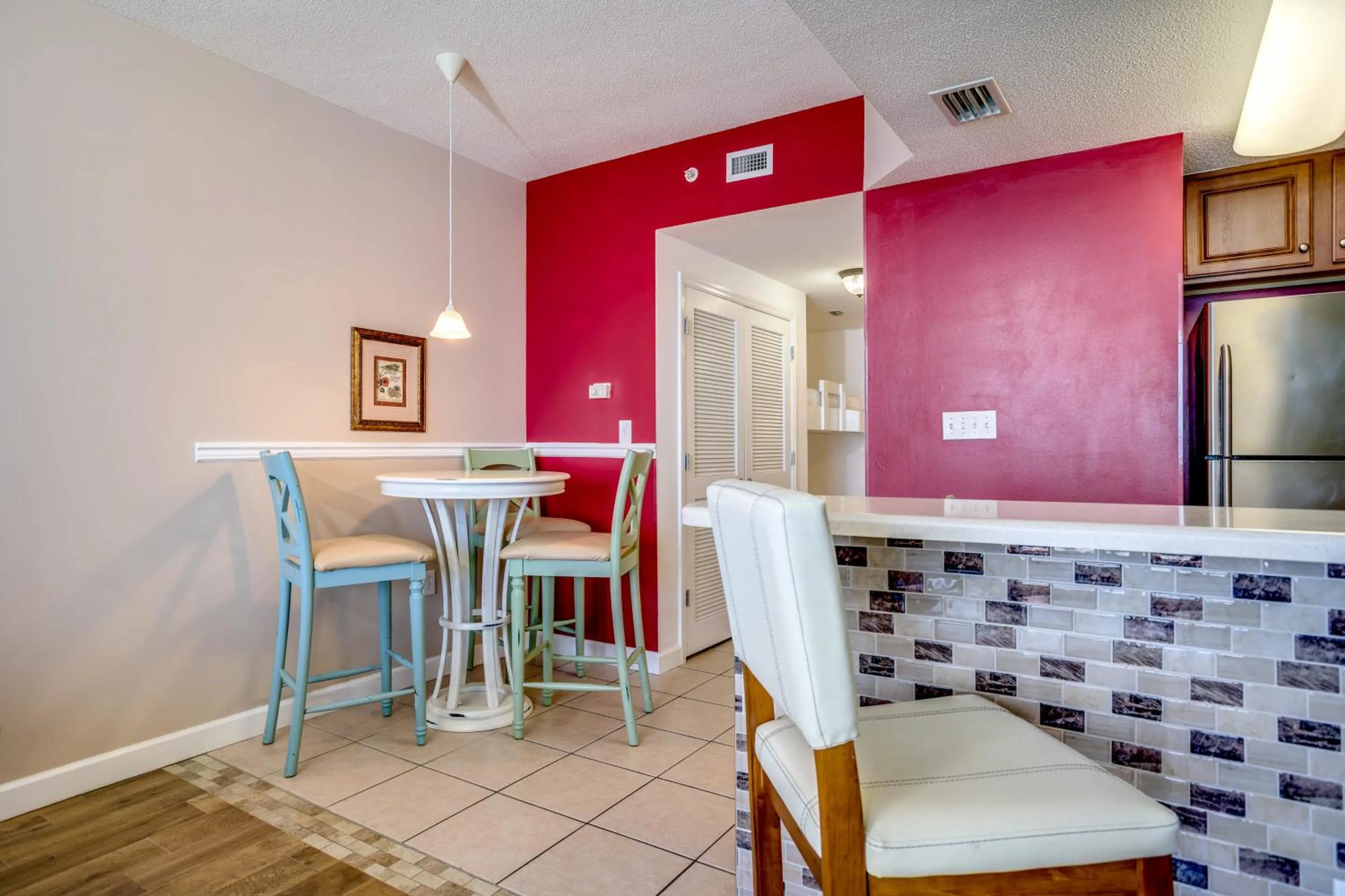 Seychelles Beach Resort IV