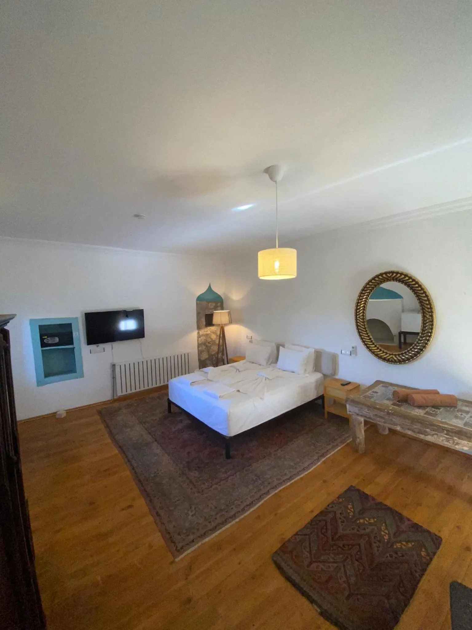 Bed in Kale Lodge - Adult Only + 15