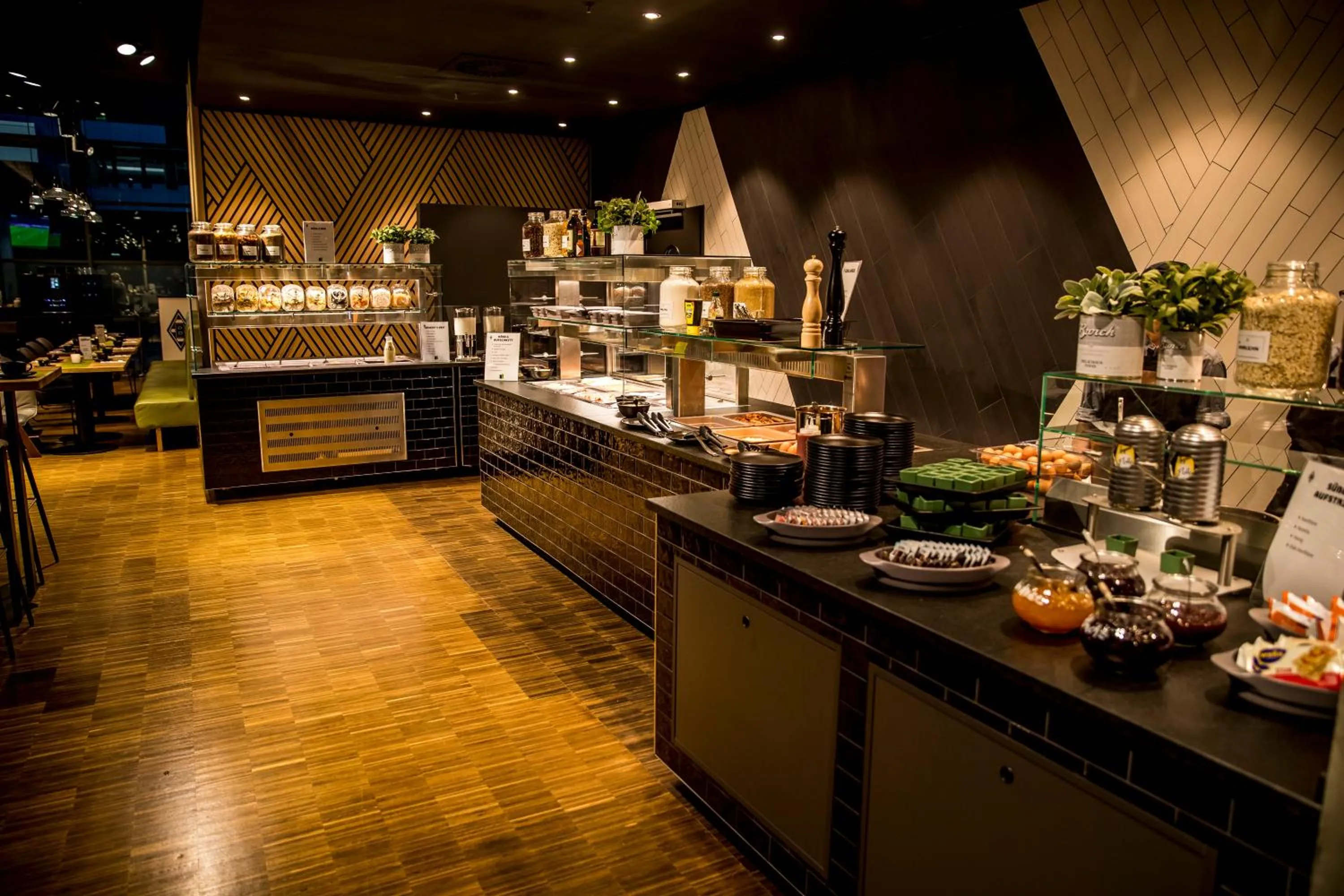 Continental breakfast in H4 Hotel Mönchengladbach im BORUSSIA-PARK