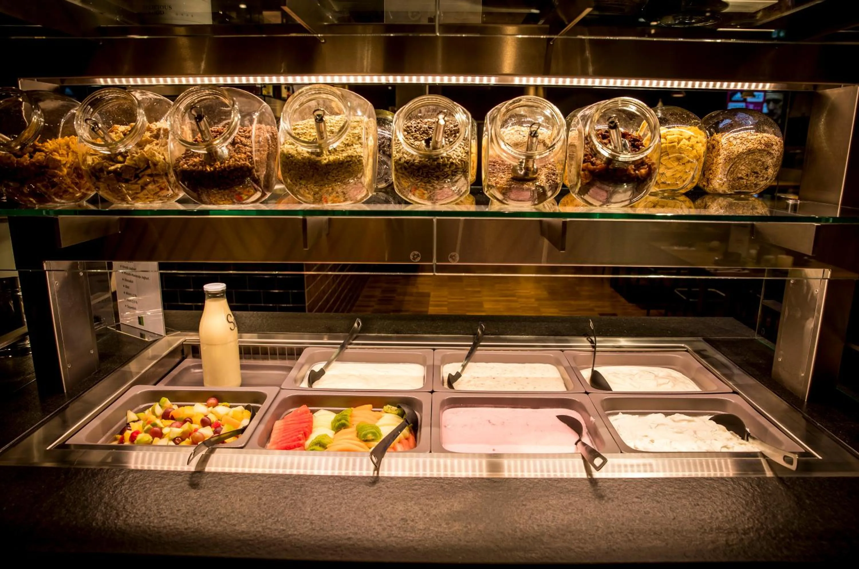 Continental breakfast in H4 Hotel Mönchengladbach im BORUSSIA-PARK