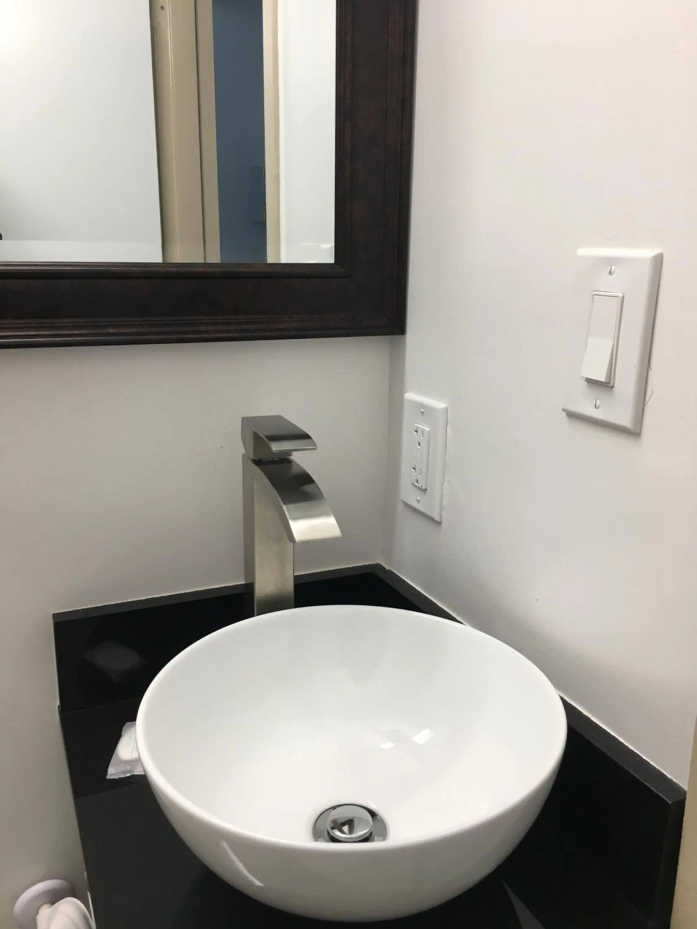 Bathroom in Motel 6-Smyrna, GA - Atlanta