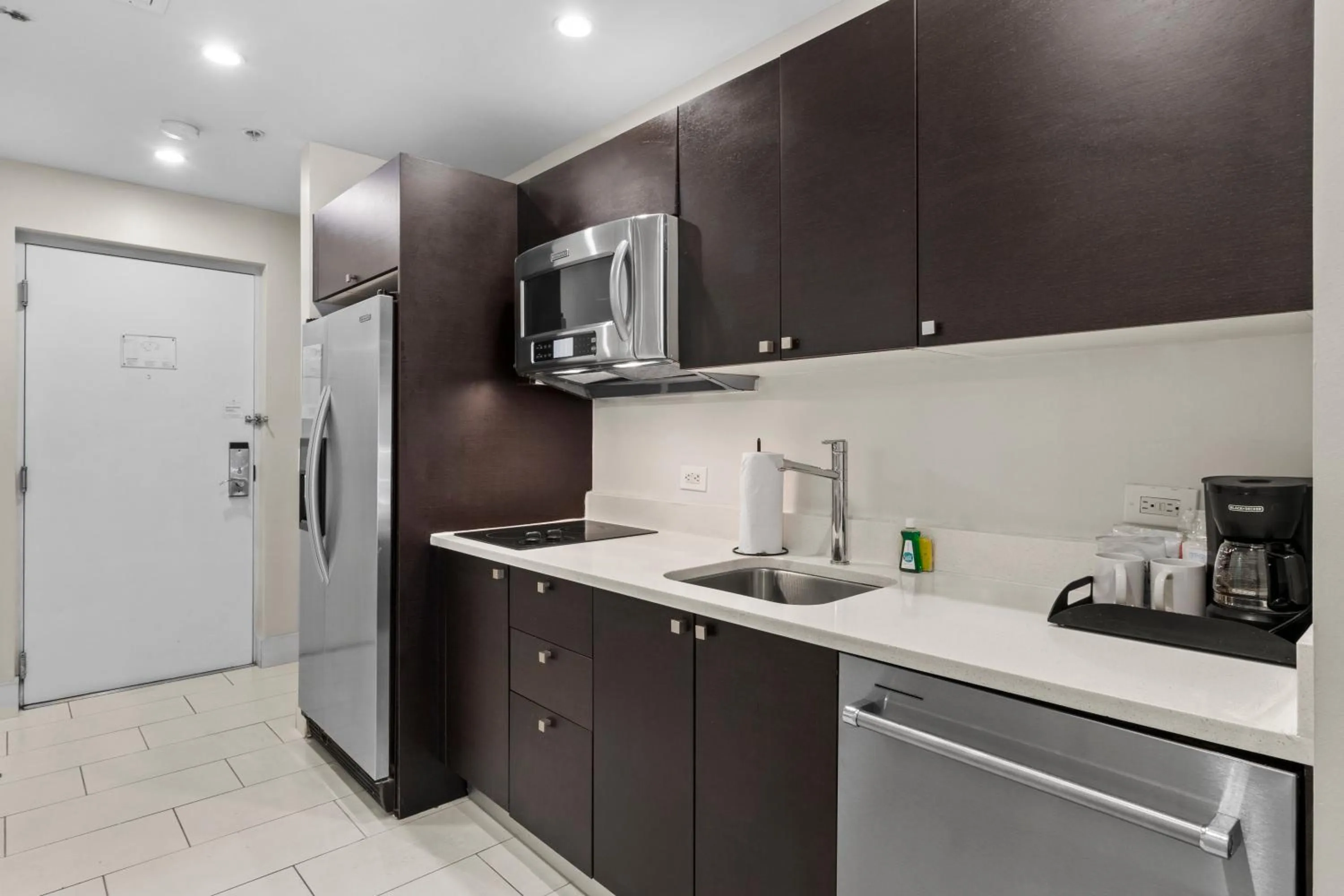 Kitchen or kitchenette in Provident Doral At The Blue