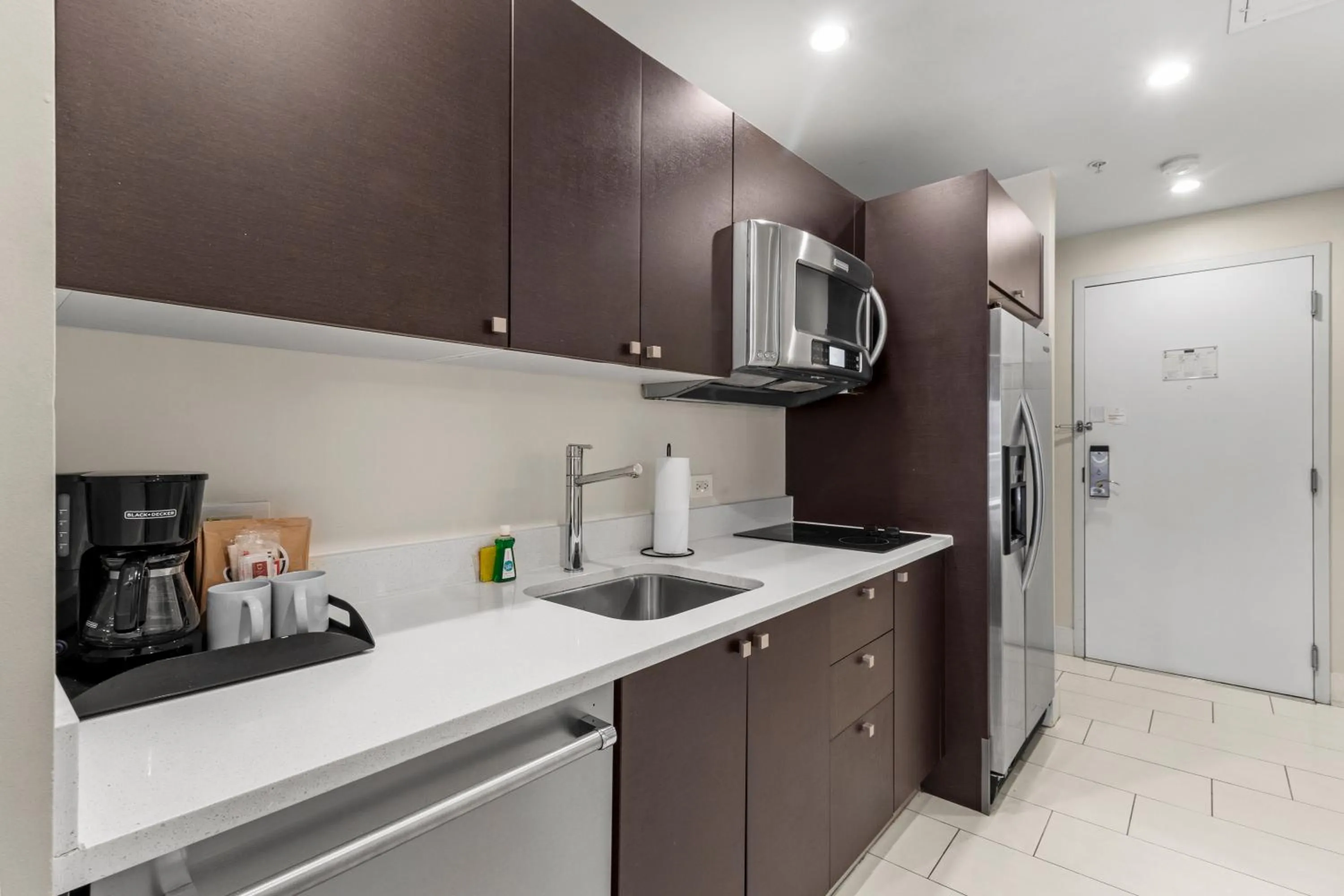 Kitchen or kitchenette in Provident Doral At The Blue