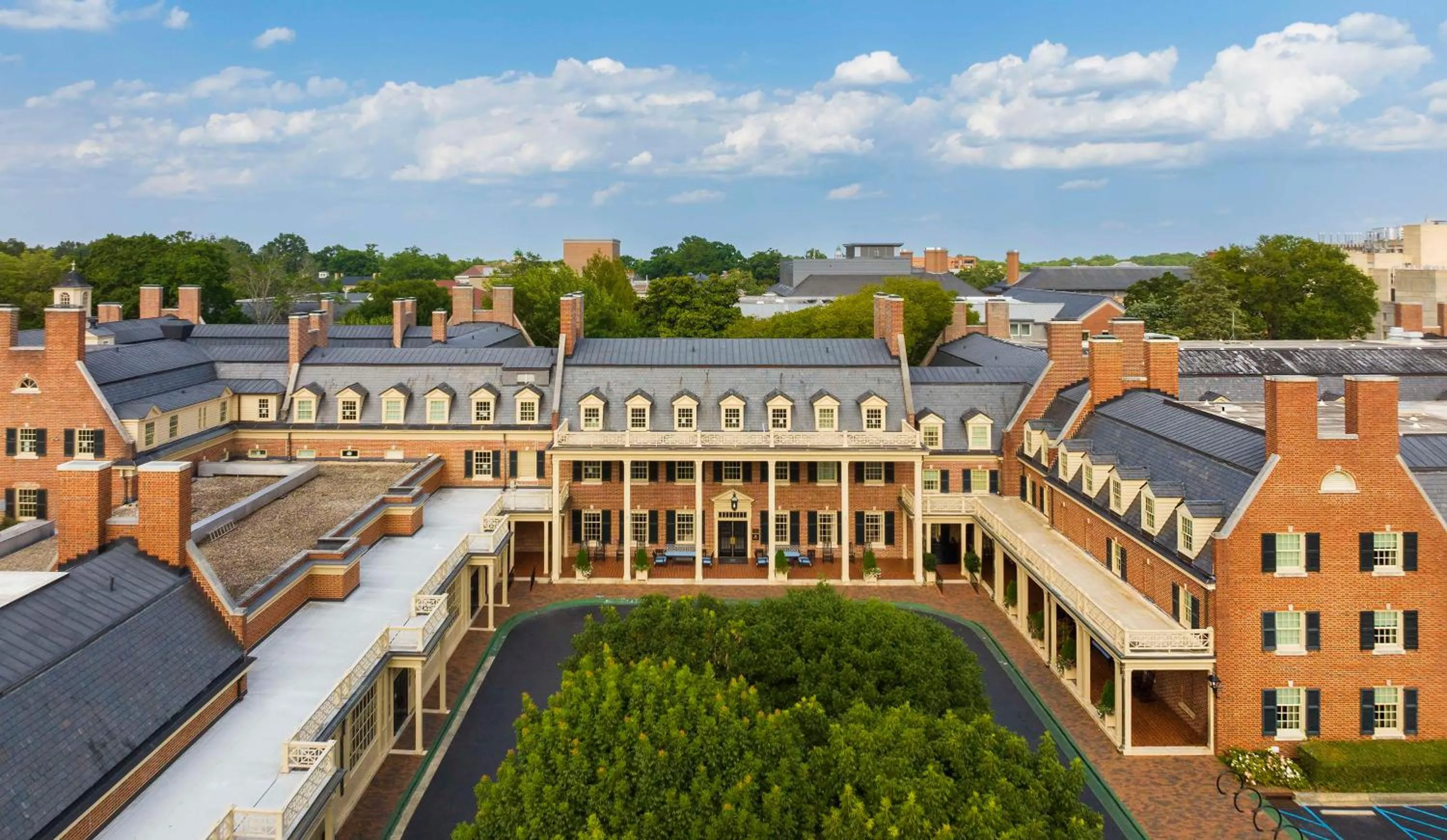 Property building in The Carolina Inn, a Destination by Hyatt Hotel