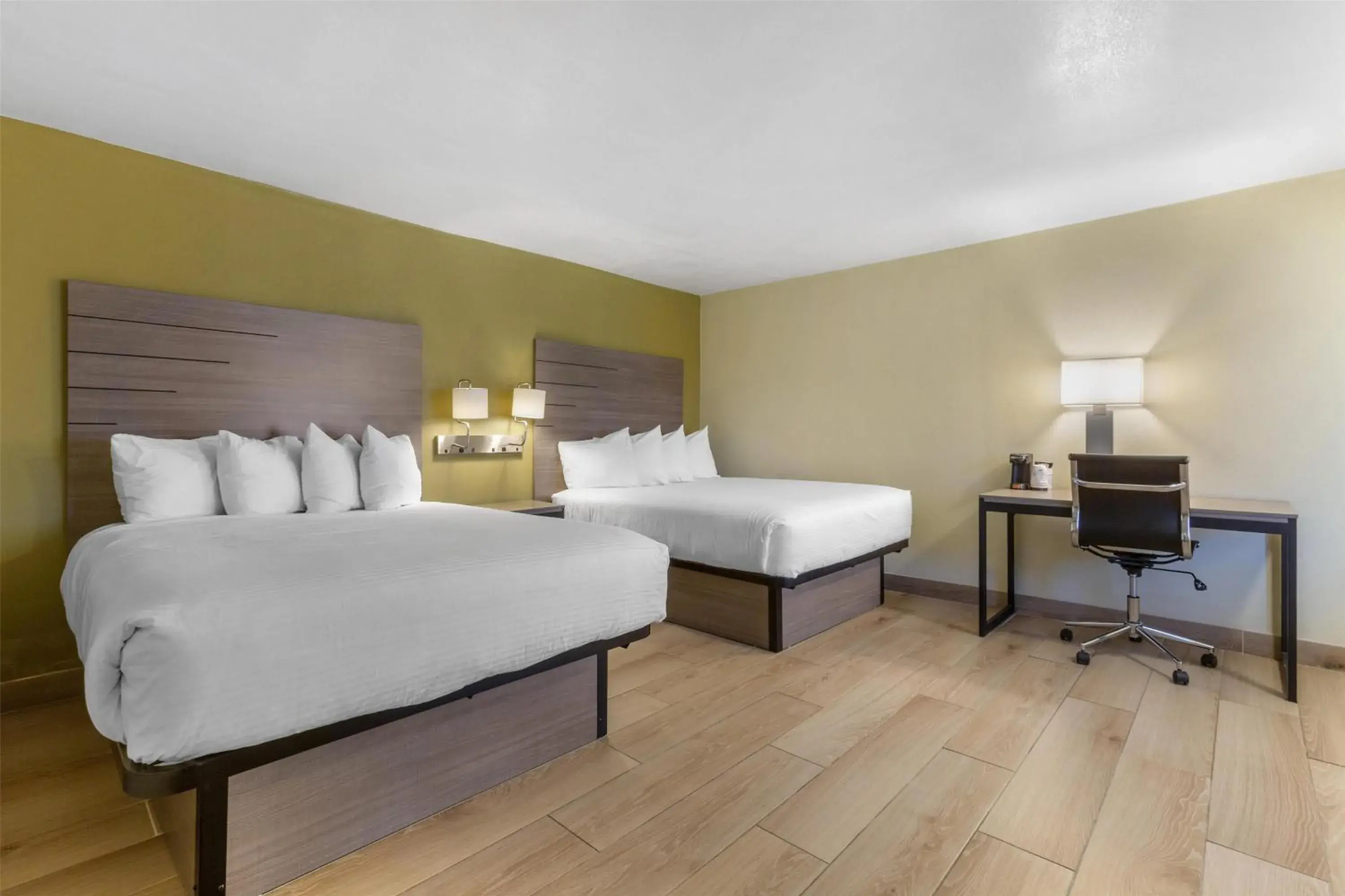 Queen Room with Two Queen Beds in SureStay by Best Western Chambers Petrified Forest Queen Room with Two Queen Beds in SureStay by Best Western Chambers Petrified Forest