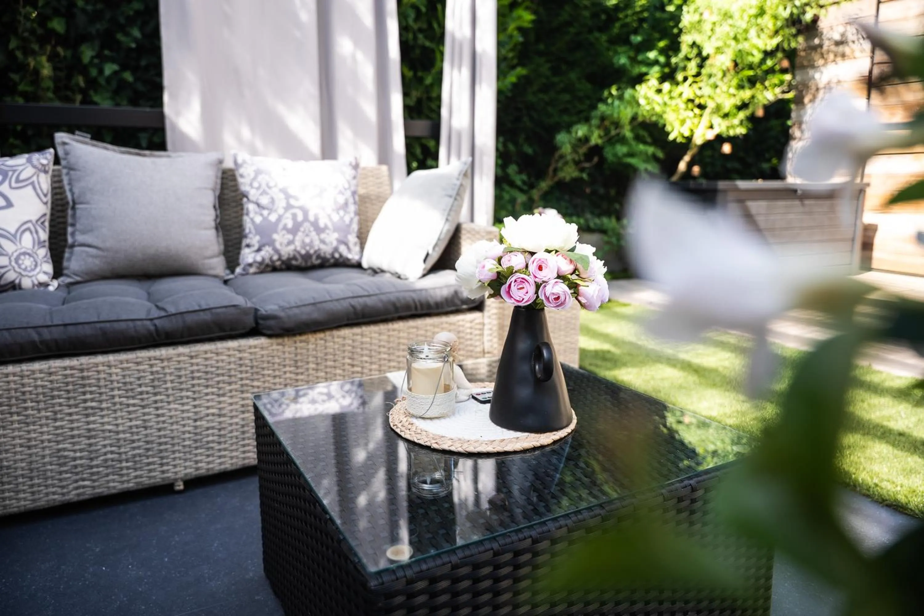 Patio in Le Nid d'Ange