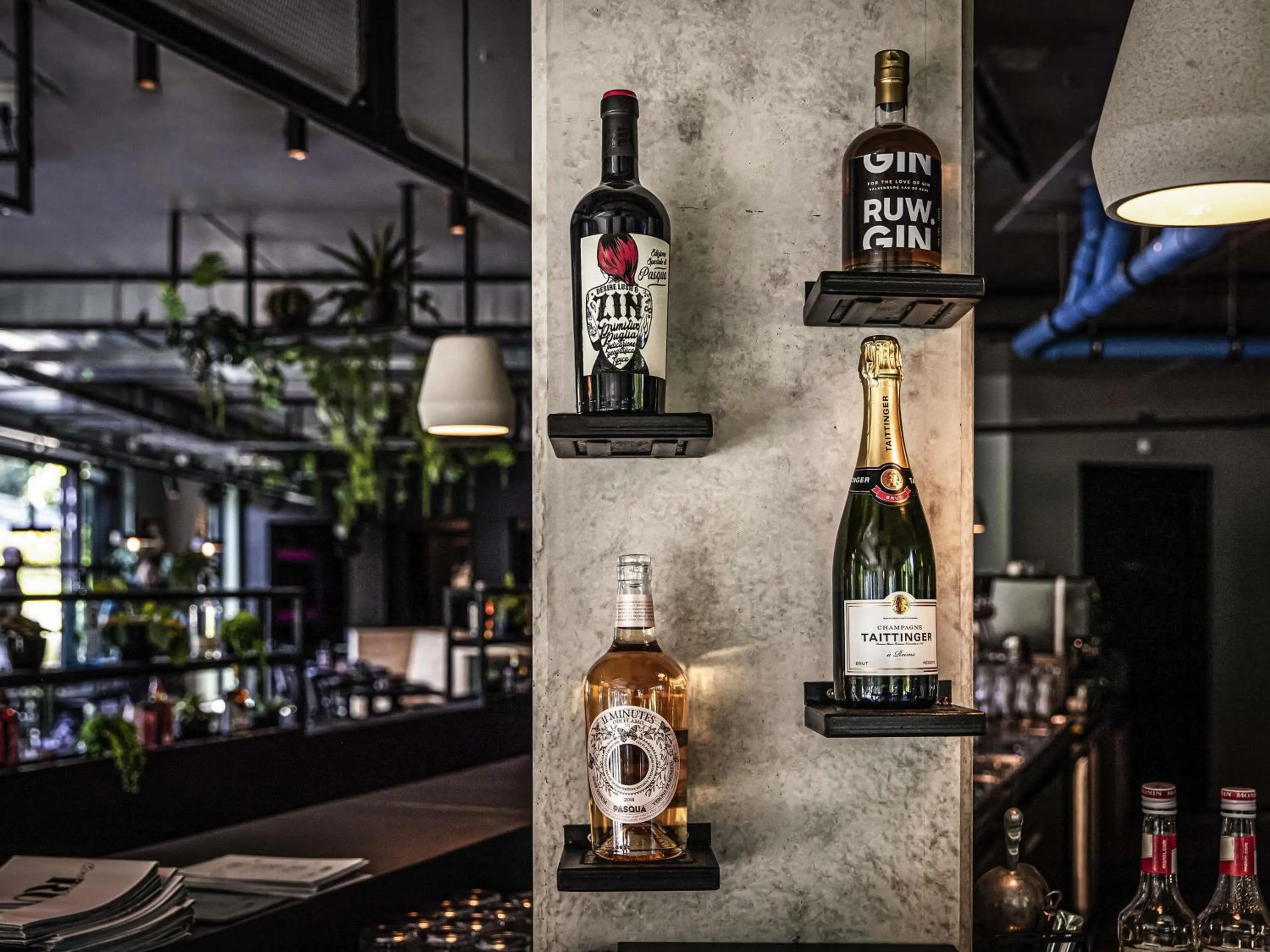 Lounge or bar in Hotel Valkenburg by Mercure - Next to Shimano Experience Center