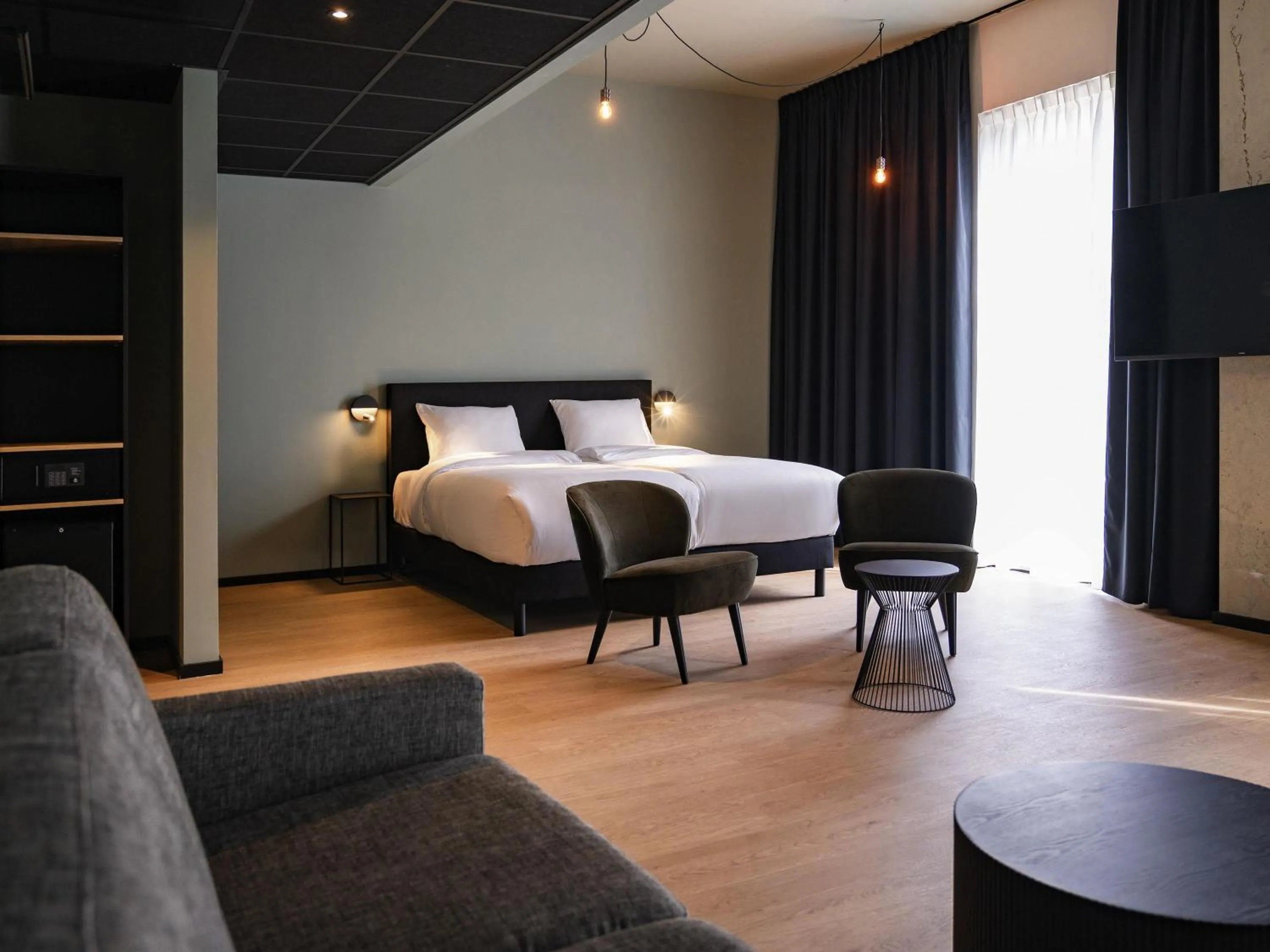 Bedroom, Bed in Hotel Valkenburg by Mercure - Next to Shimano Experience Center