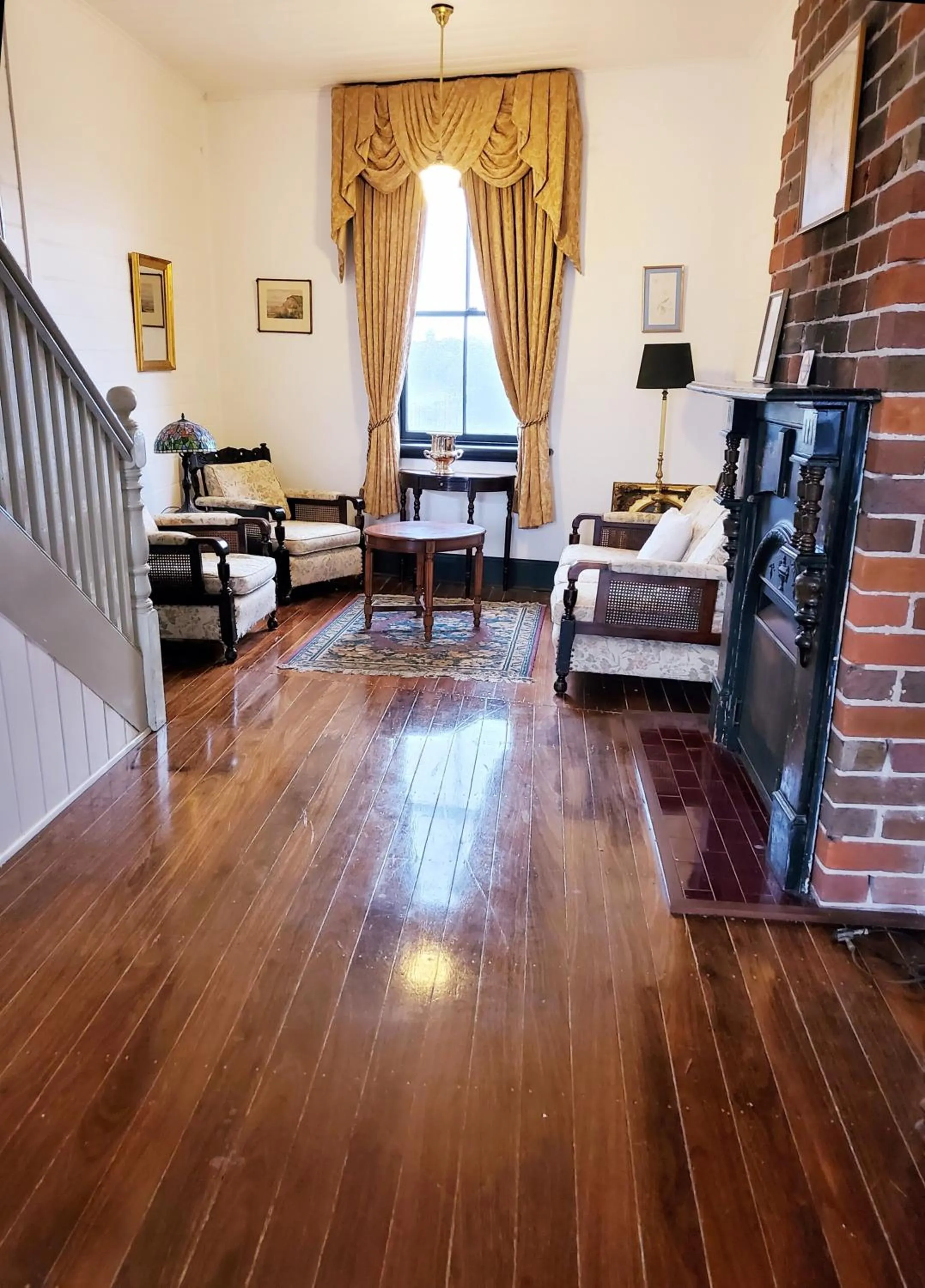 Communal lounge/ TV room in Stay at Tilba