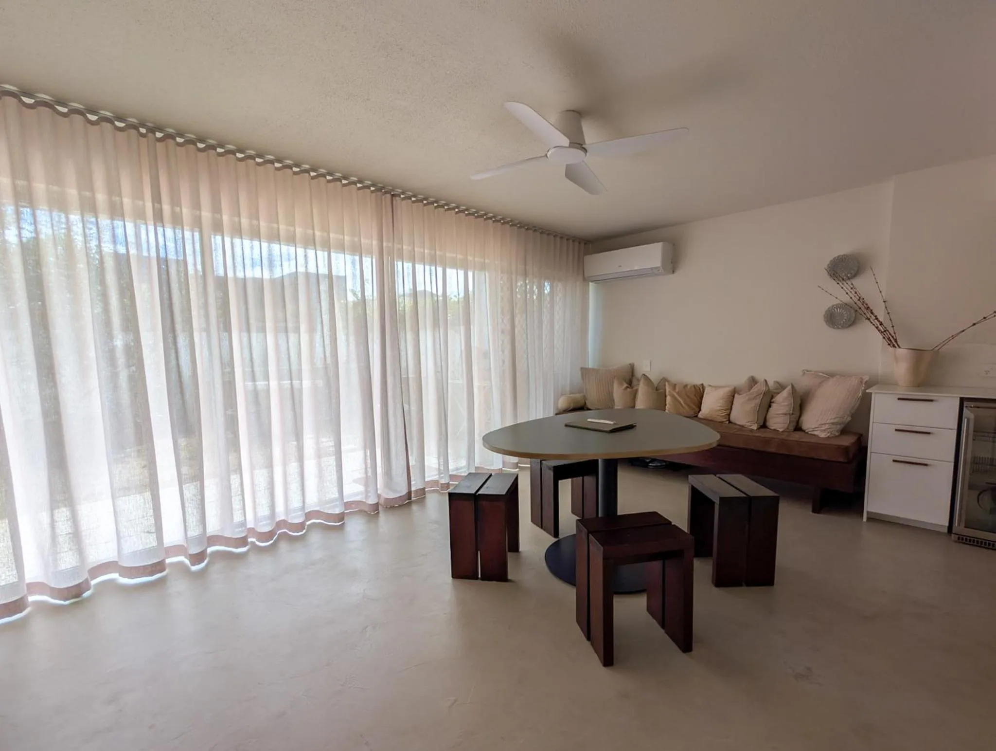 Noosa Parade Holiday Inn