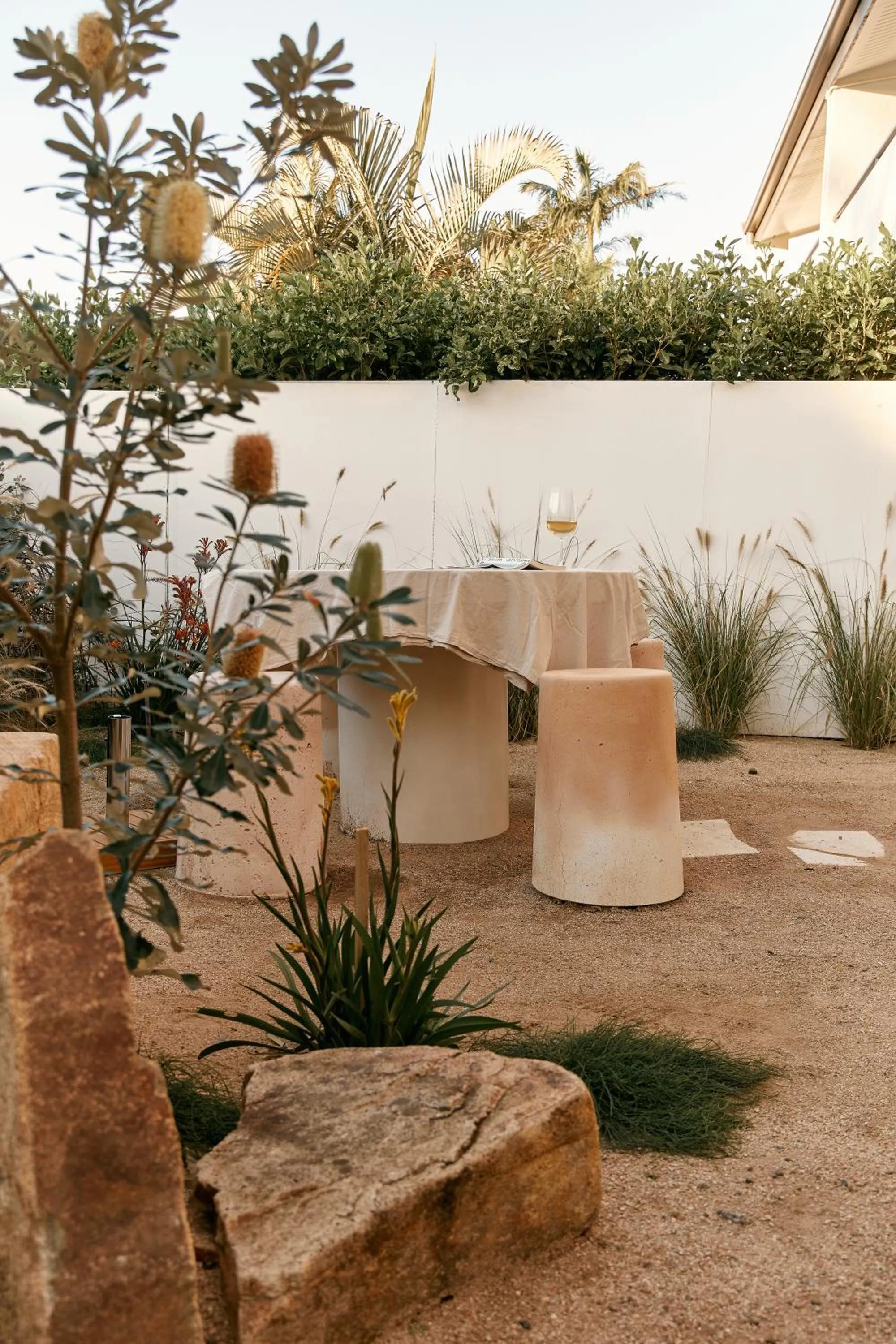 Garden view in Noosa Parade Holiday Inn