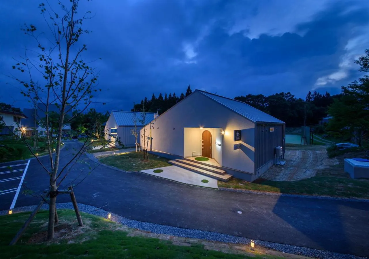 Facade/entrance in Holiday House Green Garden