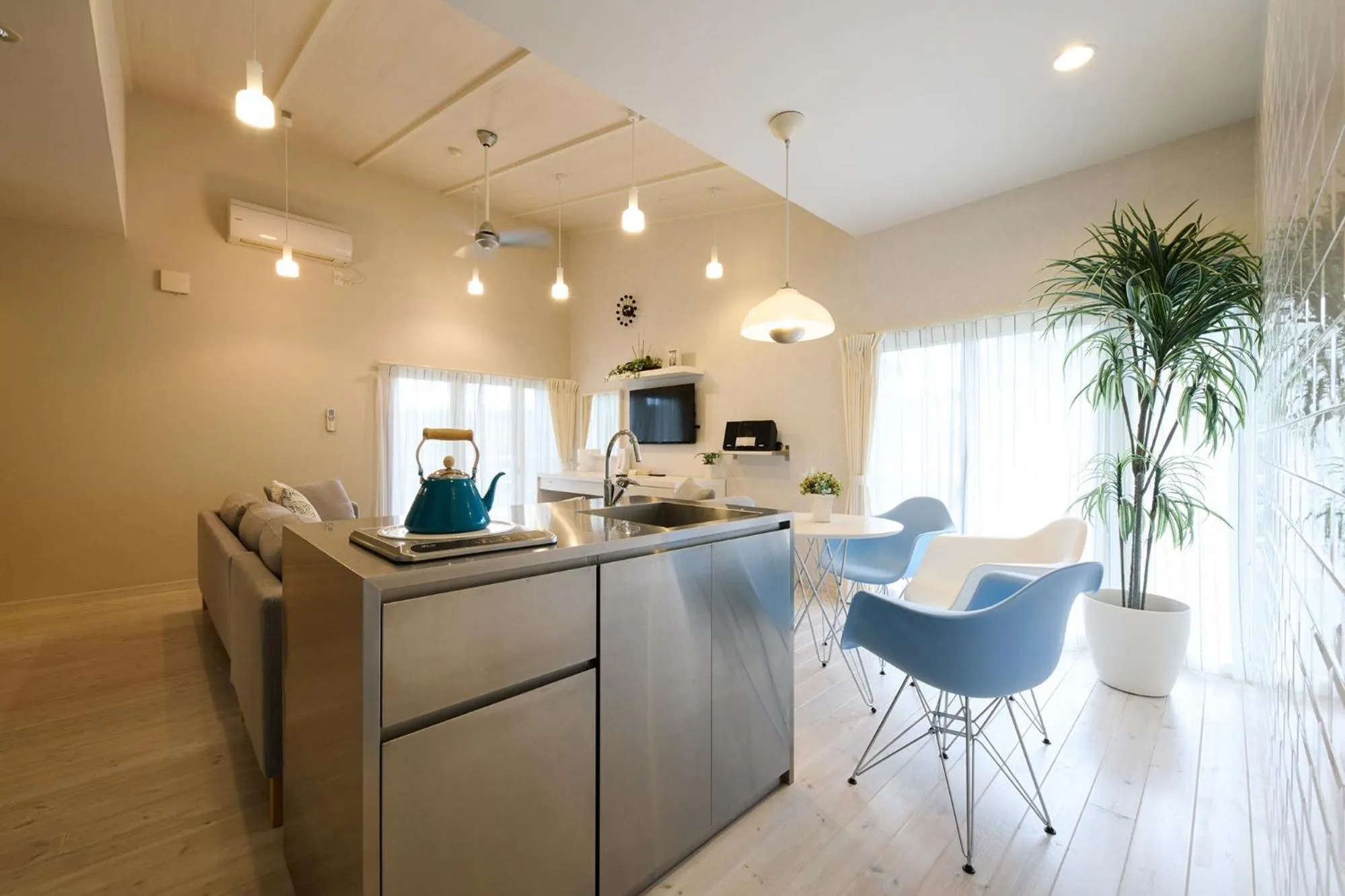 Kitchen or kitchenette in Holiday House Green Garden