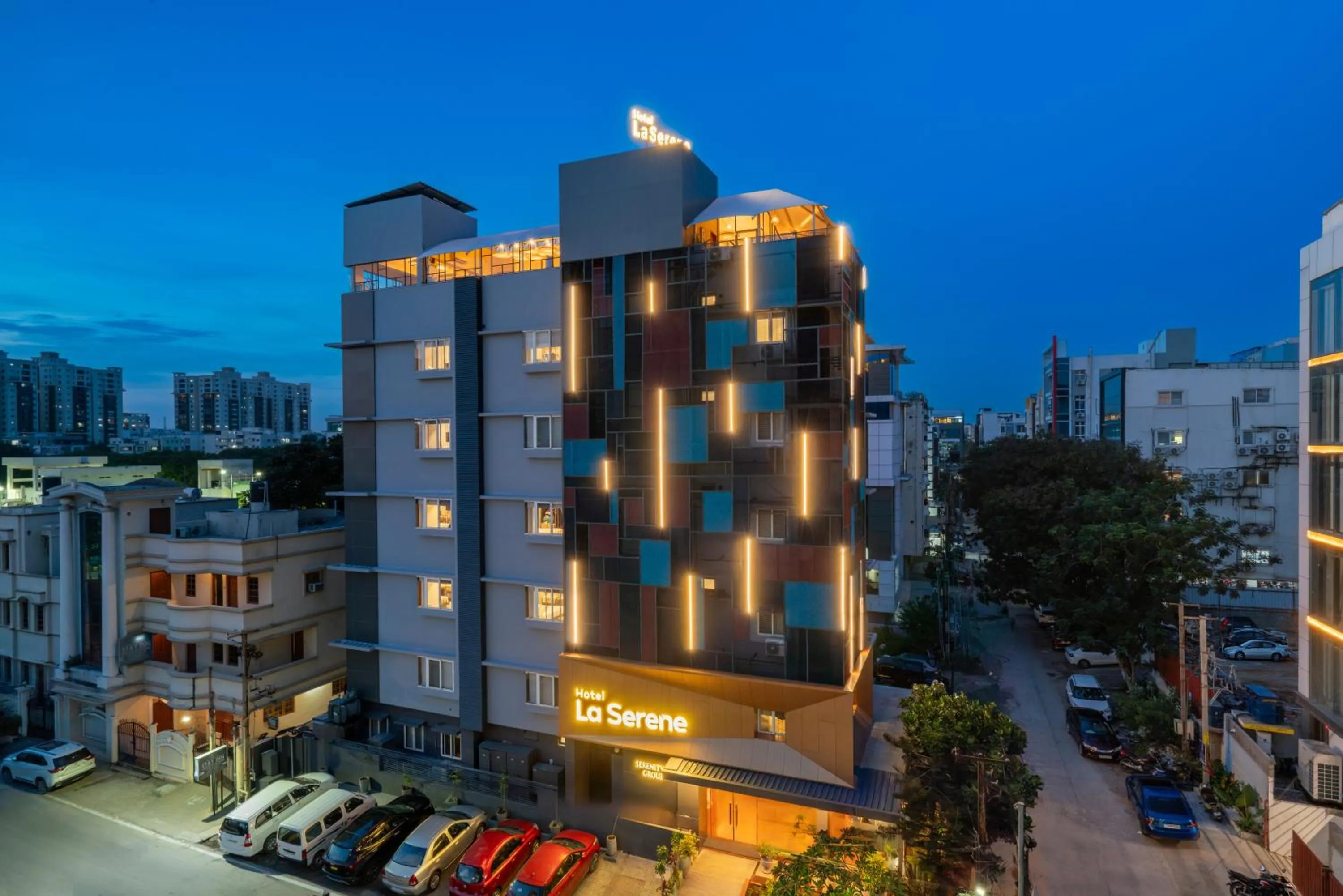 Property building in La Serene