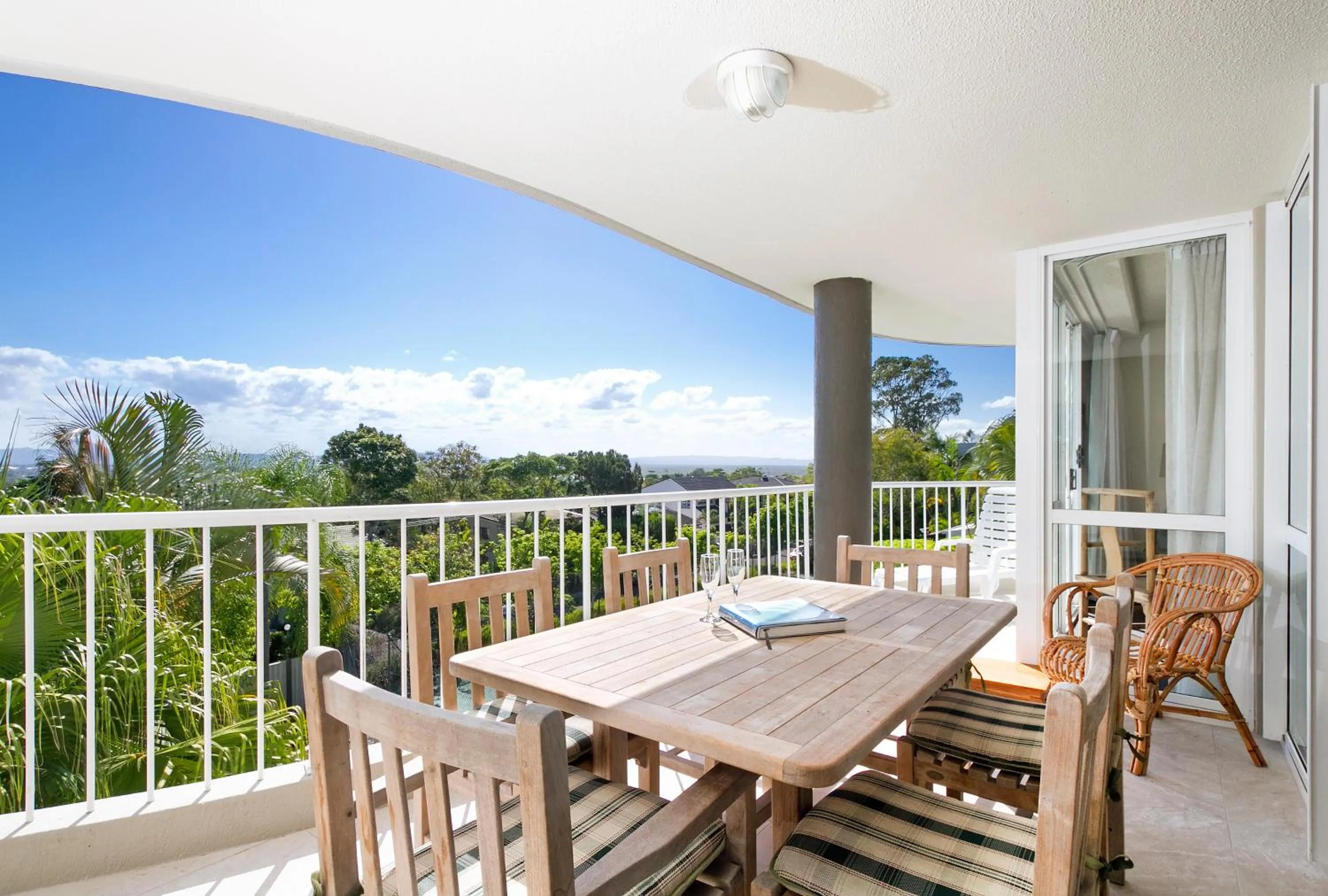 Noosa Hill Resort