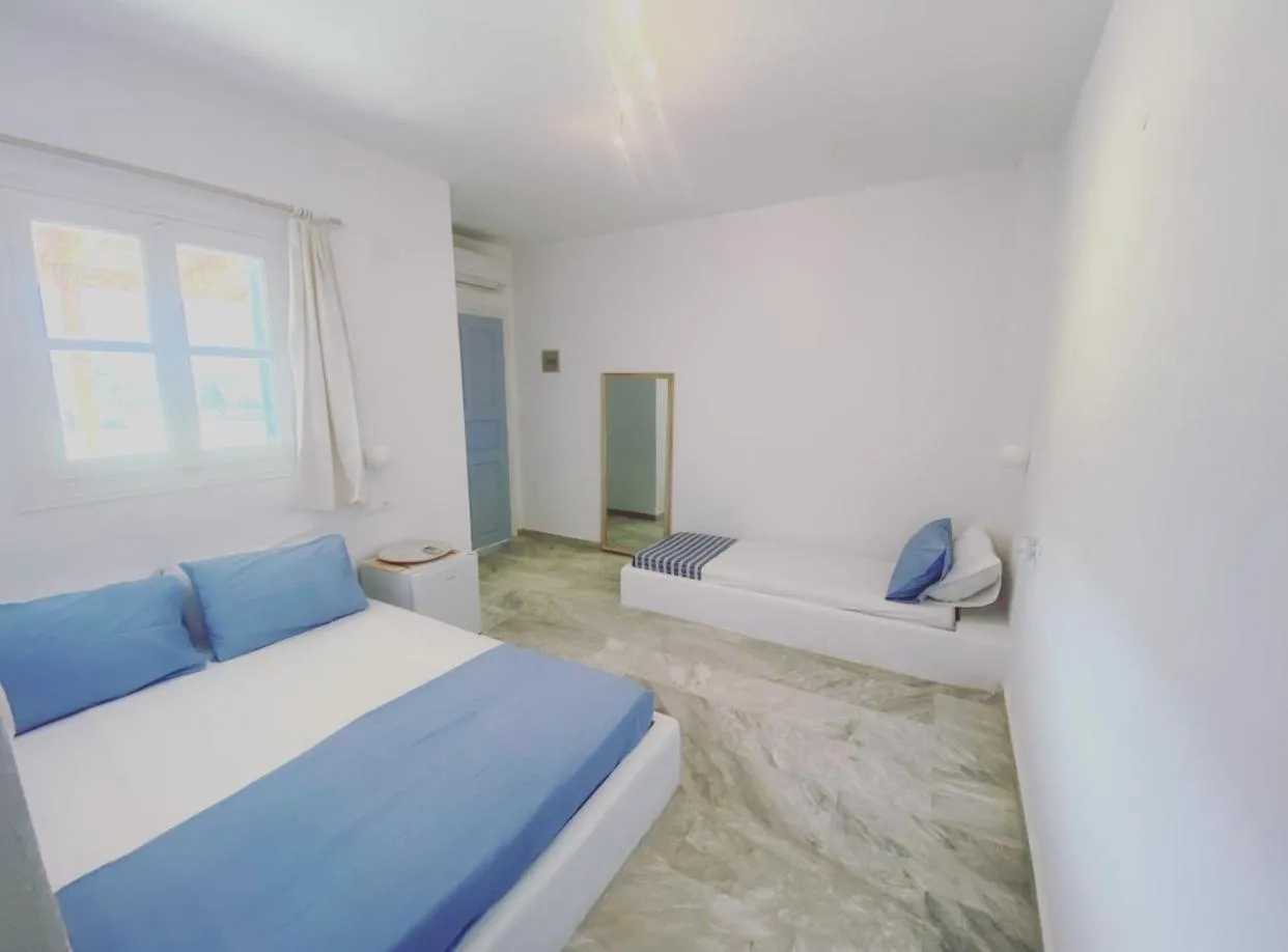 Bedroom, Bed in Nissos Ios