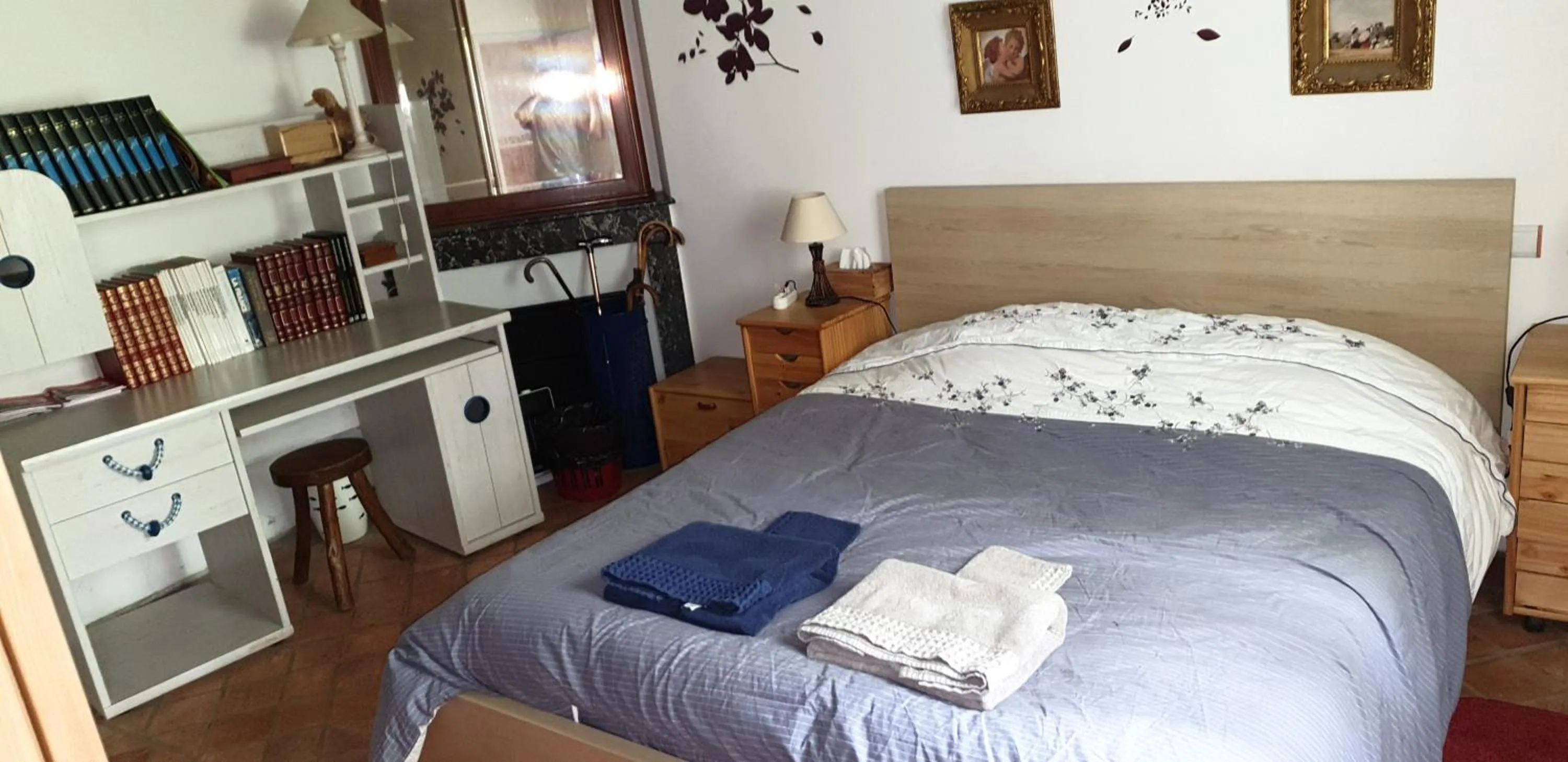 Bed in Le Coffret d'avenir