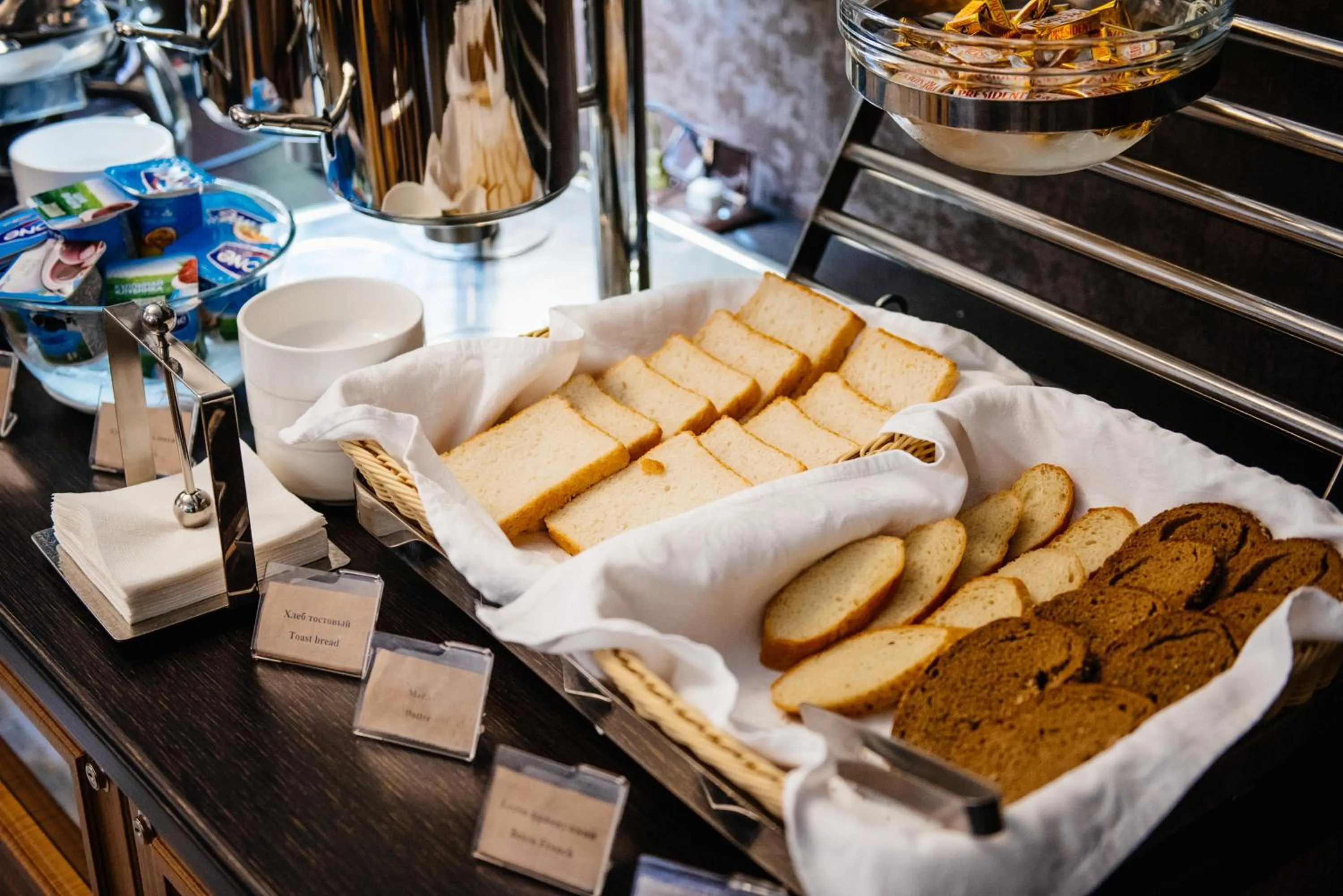 American breakfast in Goldman Empire