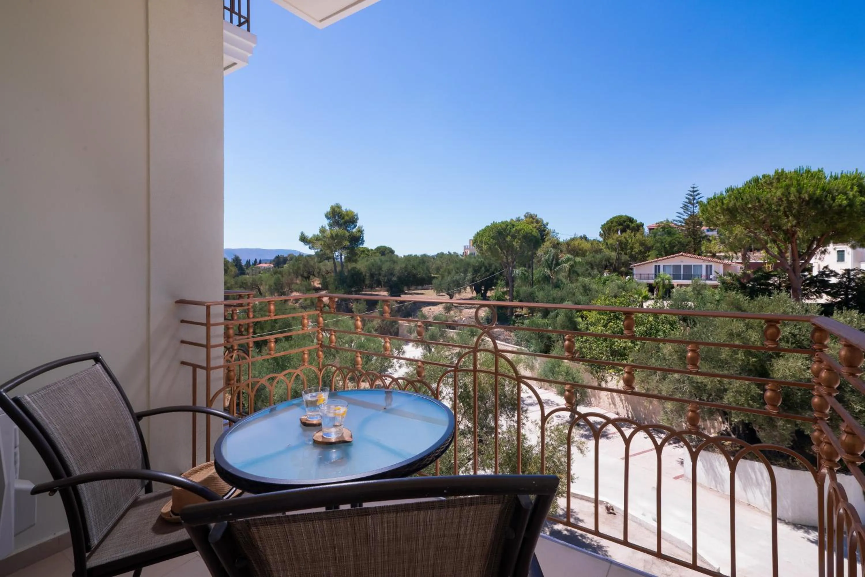 Balcony/Terrace in Avalon Palace Hotel