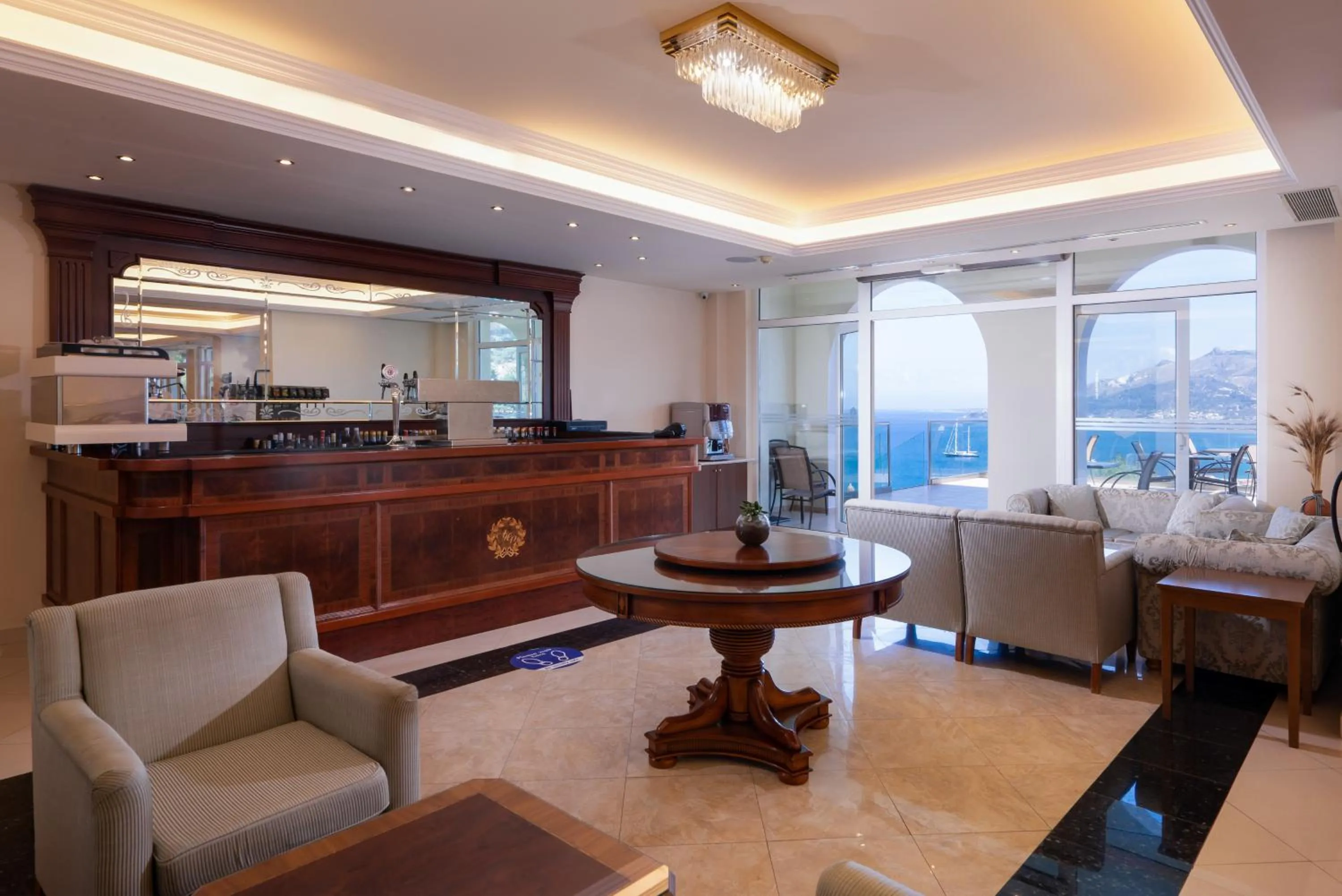 Lounge or bar in Avalon Palace Hotel