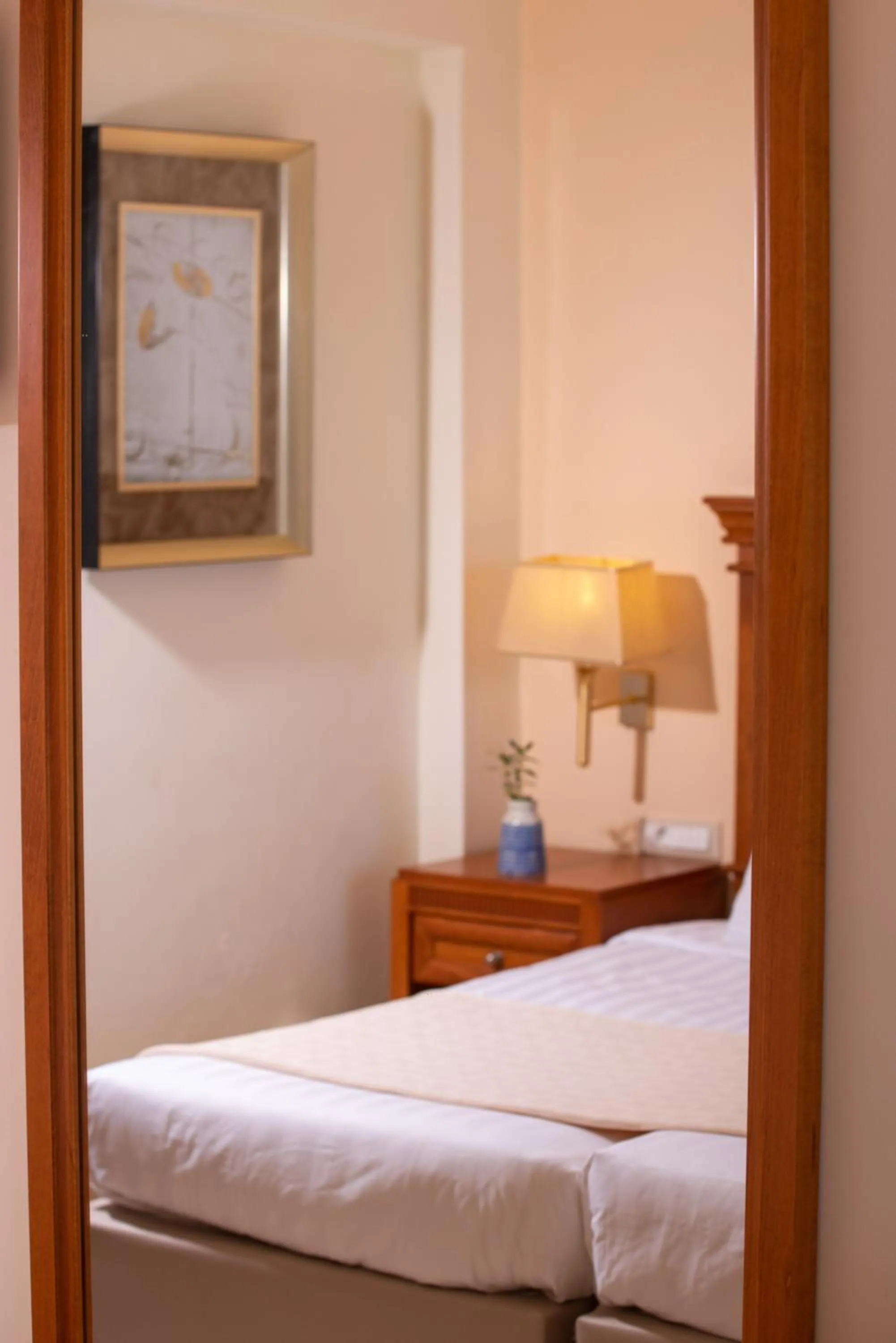 Bed in Avalon Palace Hotel