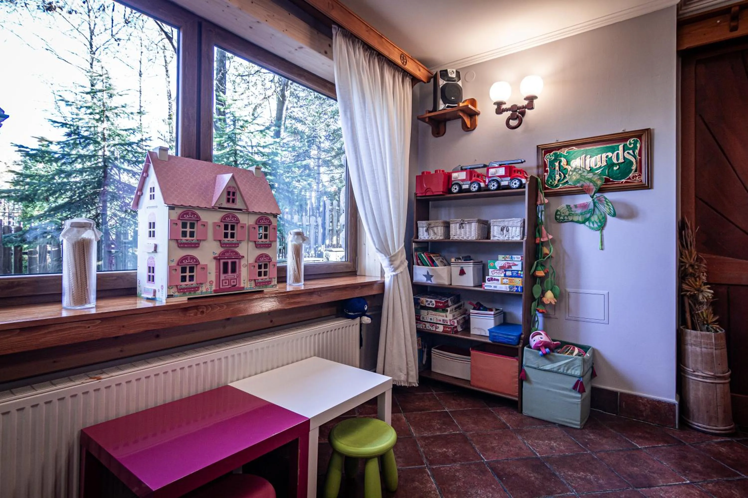 Children play ground in Aparthotel Pod Nosalem