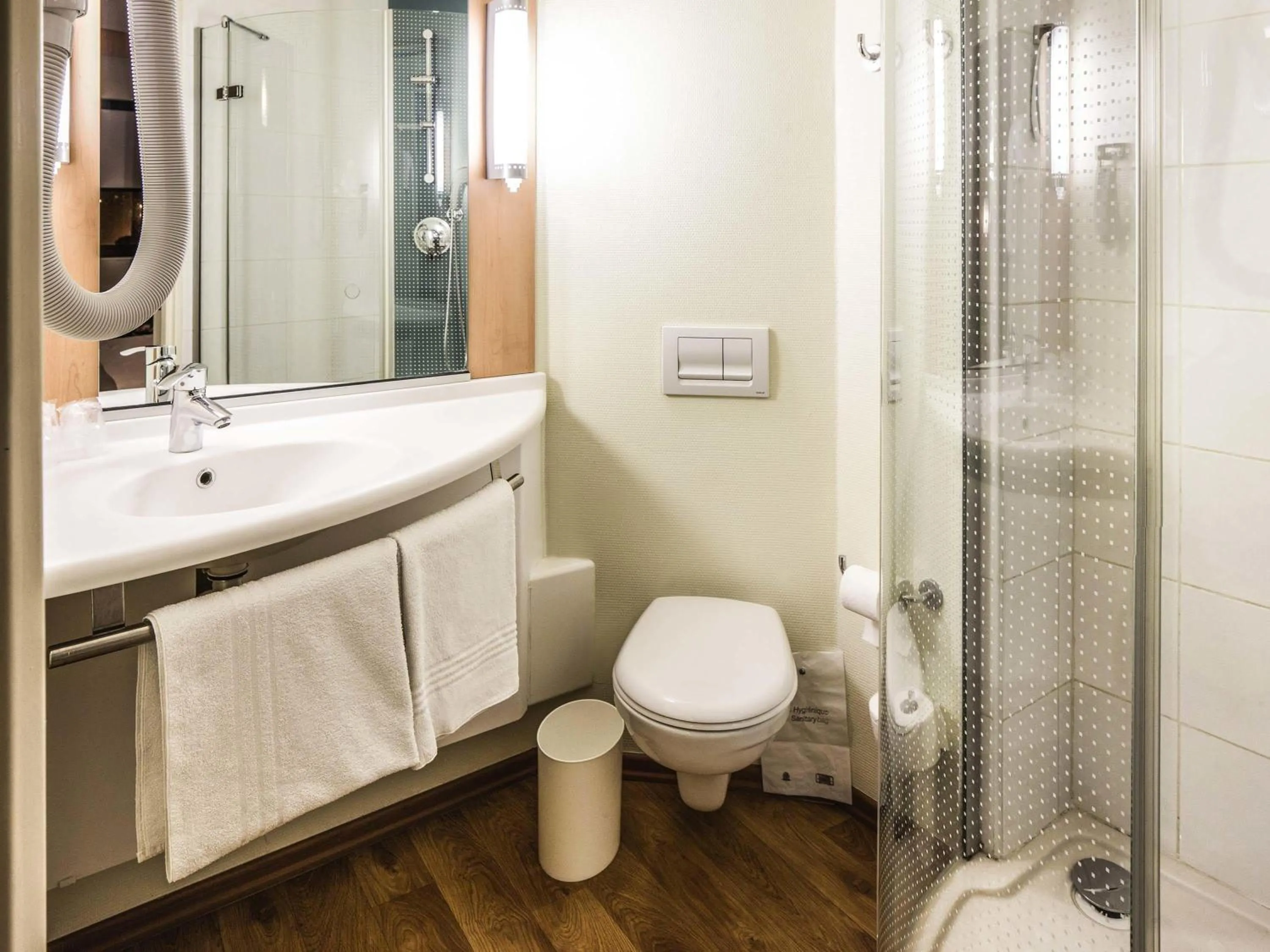 Bedroom in Ibis Constantine