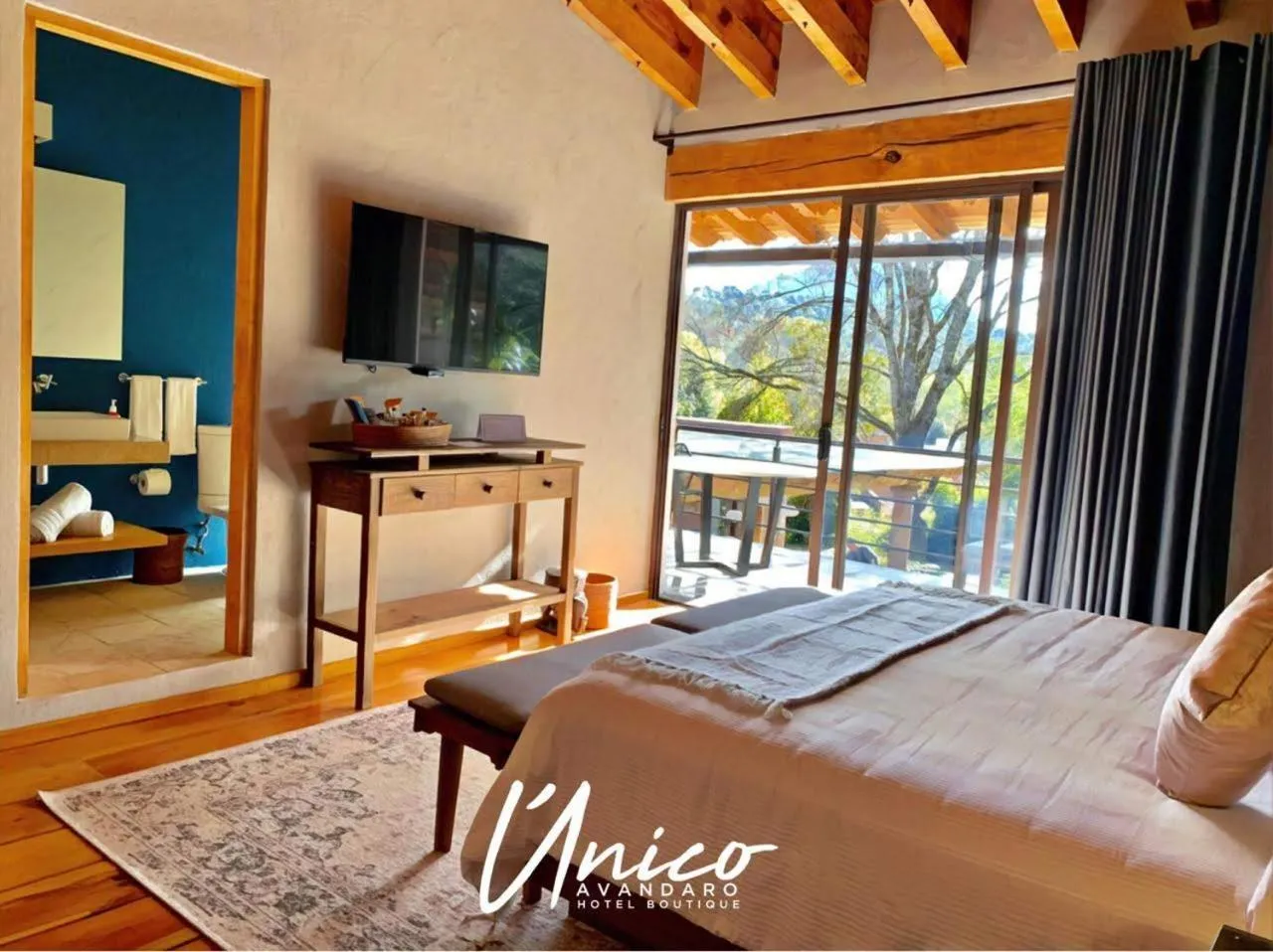 TV and multimedia, Bed in Hotel Boutique Unico Avandaro